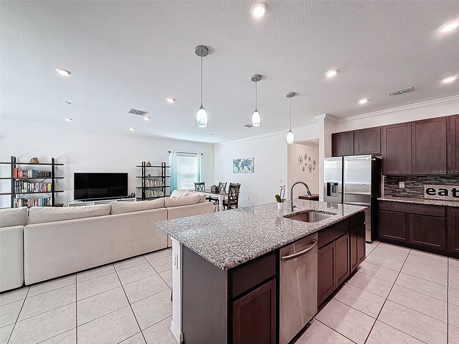 Image 23 of 63 For 15018 Dusky Warbler Road