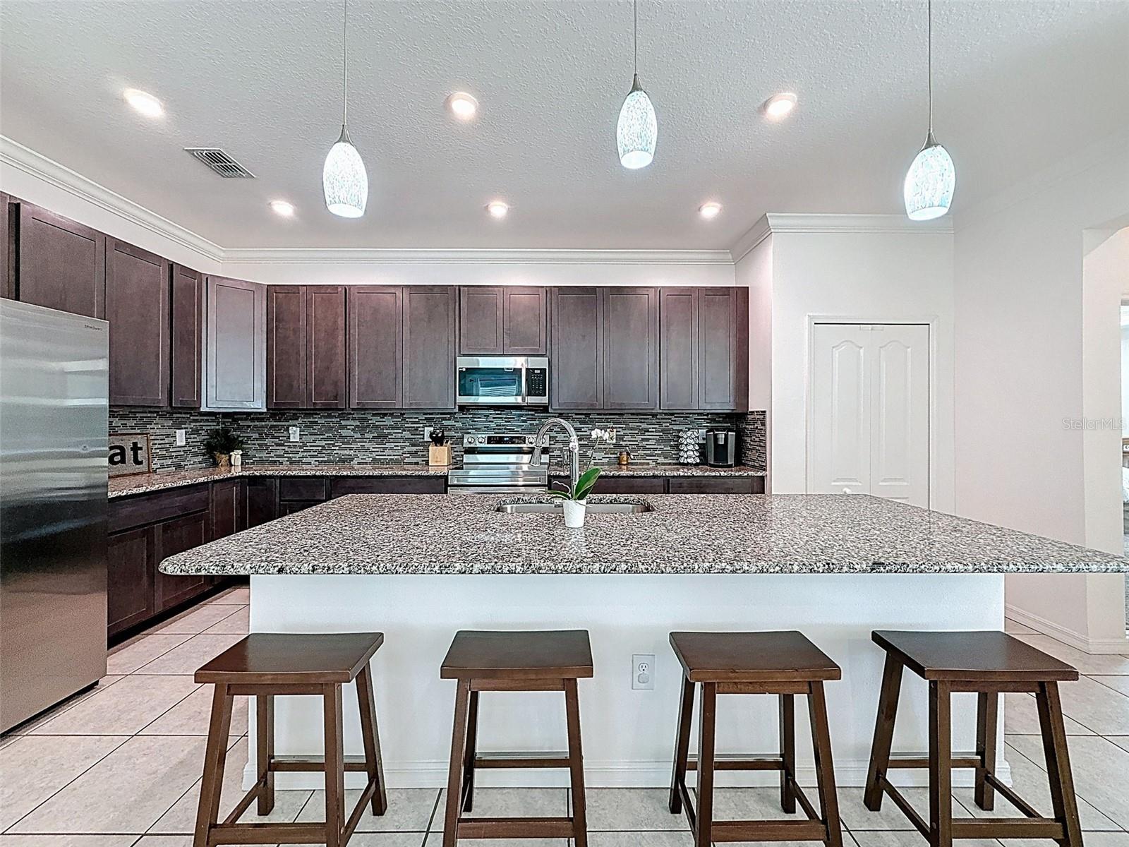 Image 24 of 63 For 15018 Dusky Warbler Road