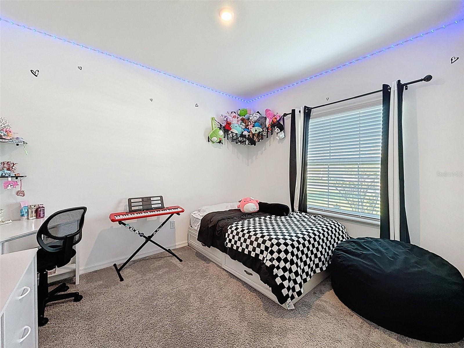 Image 8 of 63 For 15018 Dusky Warbler Road