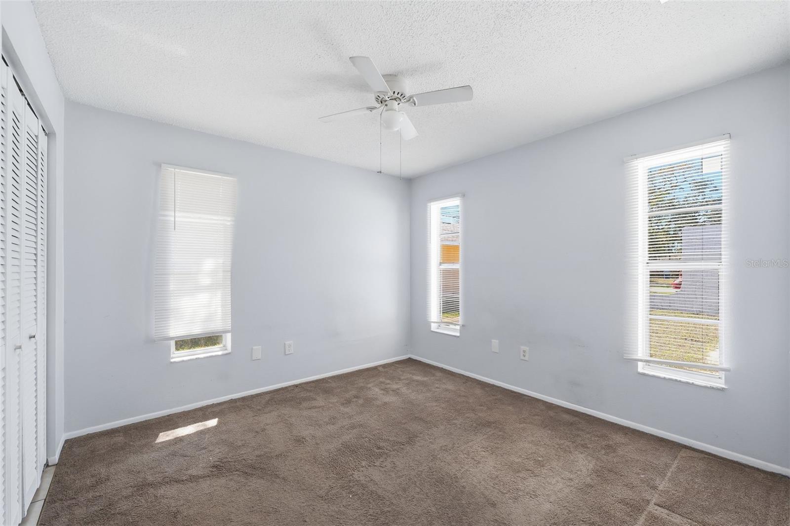 Image 12 of 40 For 1284 London Avenue