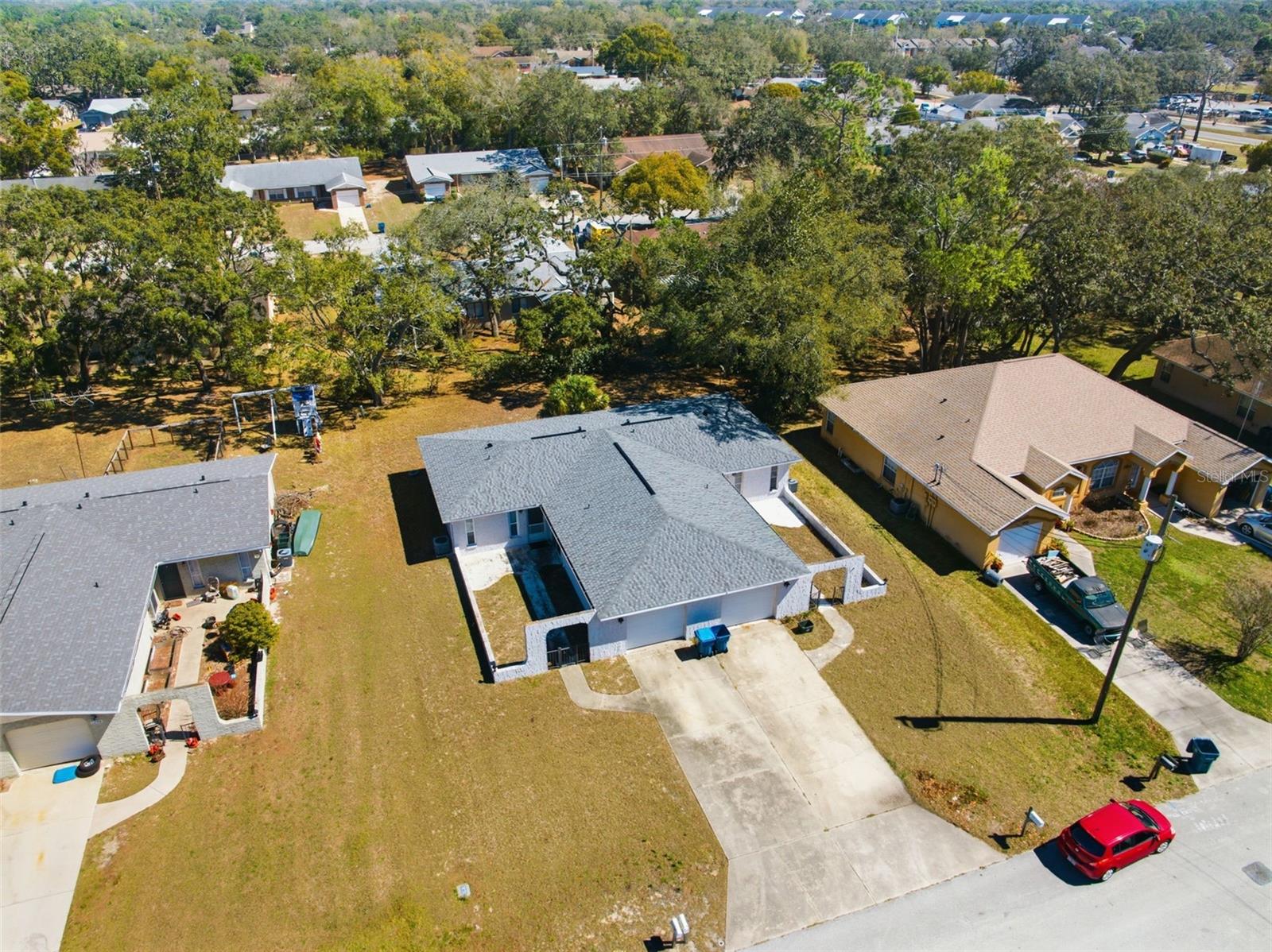 Image 33 of 40 For 1284 London Avenue