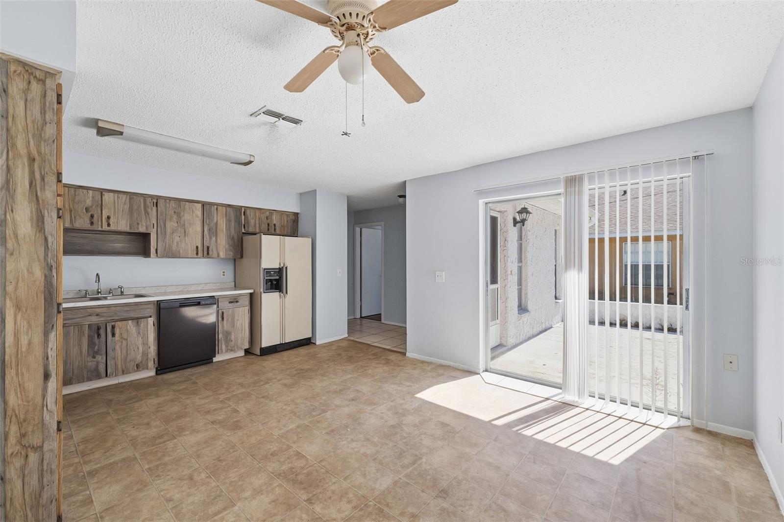 Image 6 of 40 For 1284 London Avenue