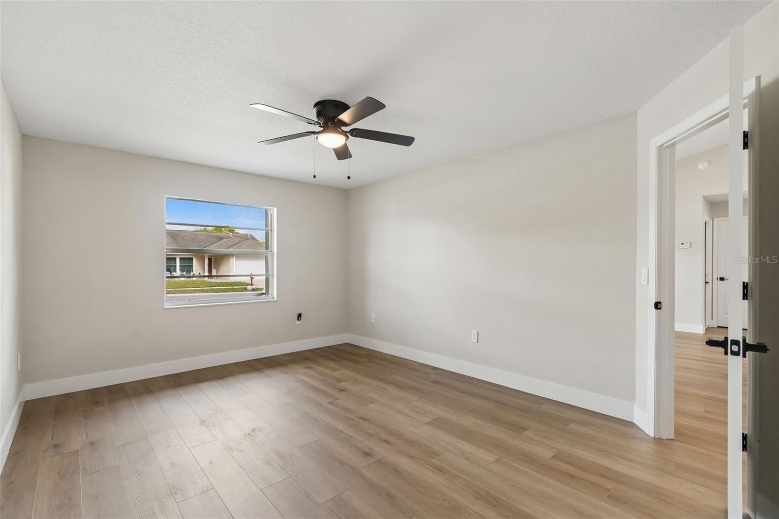 Image 20 of 47 For 11238 Owl Lane