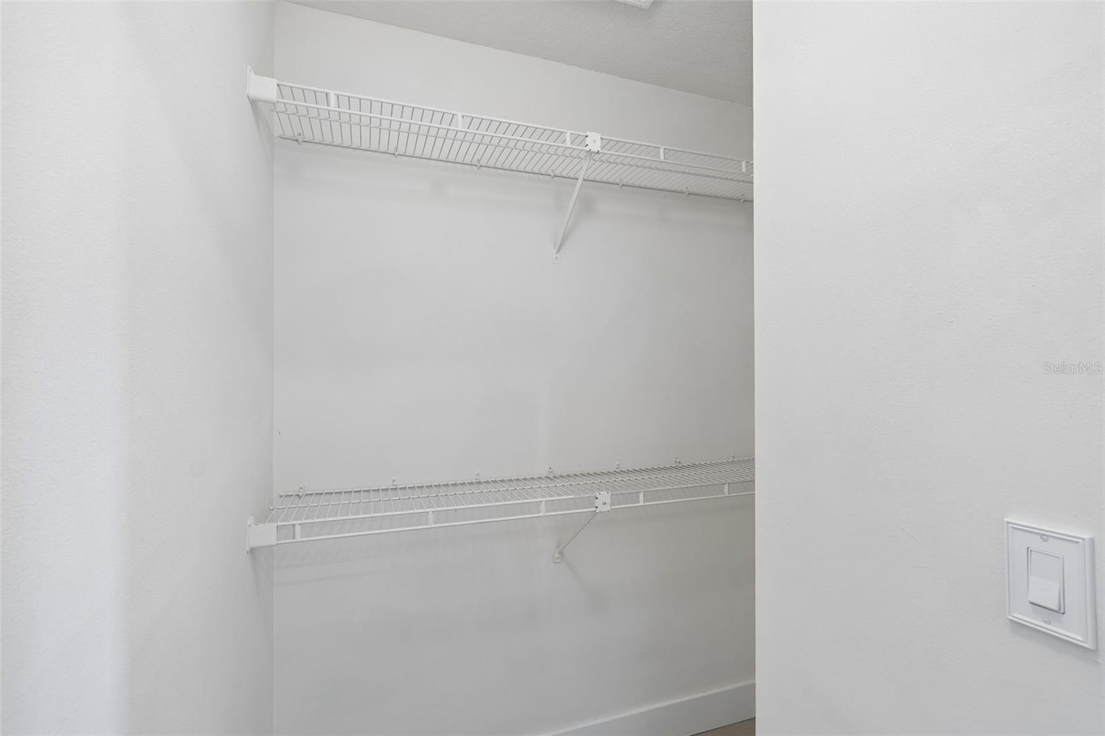 Image 22 of 47 For 11238 Owl Lane