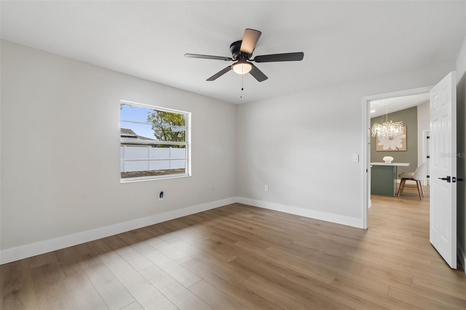 Image 27 of 47 For 11238 Owl Lane