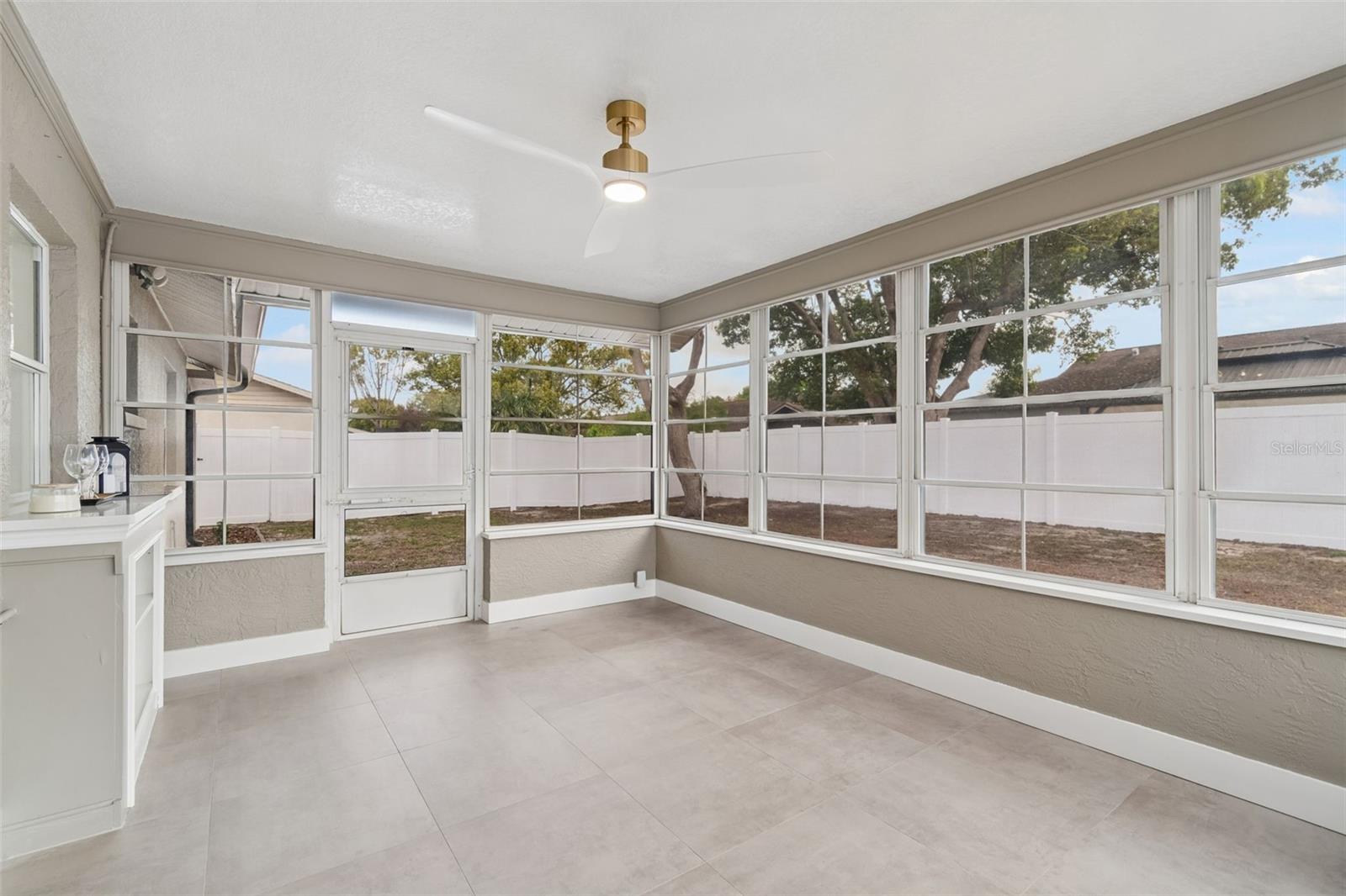 Image 34 of 47 For 11238 Owl Lane