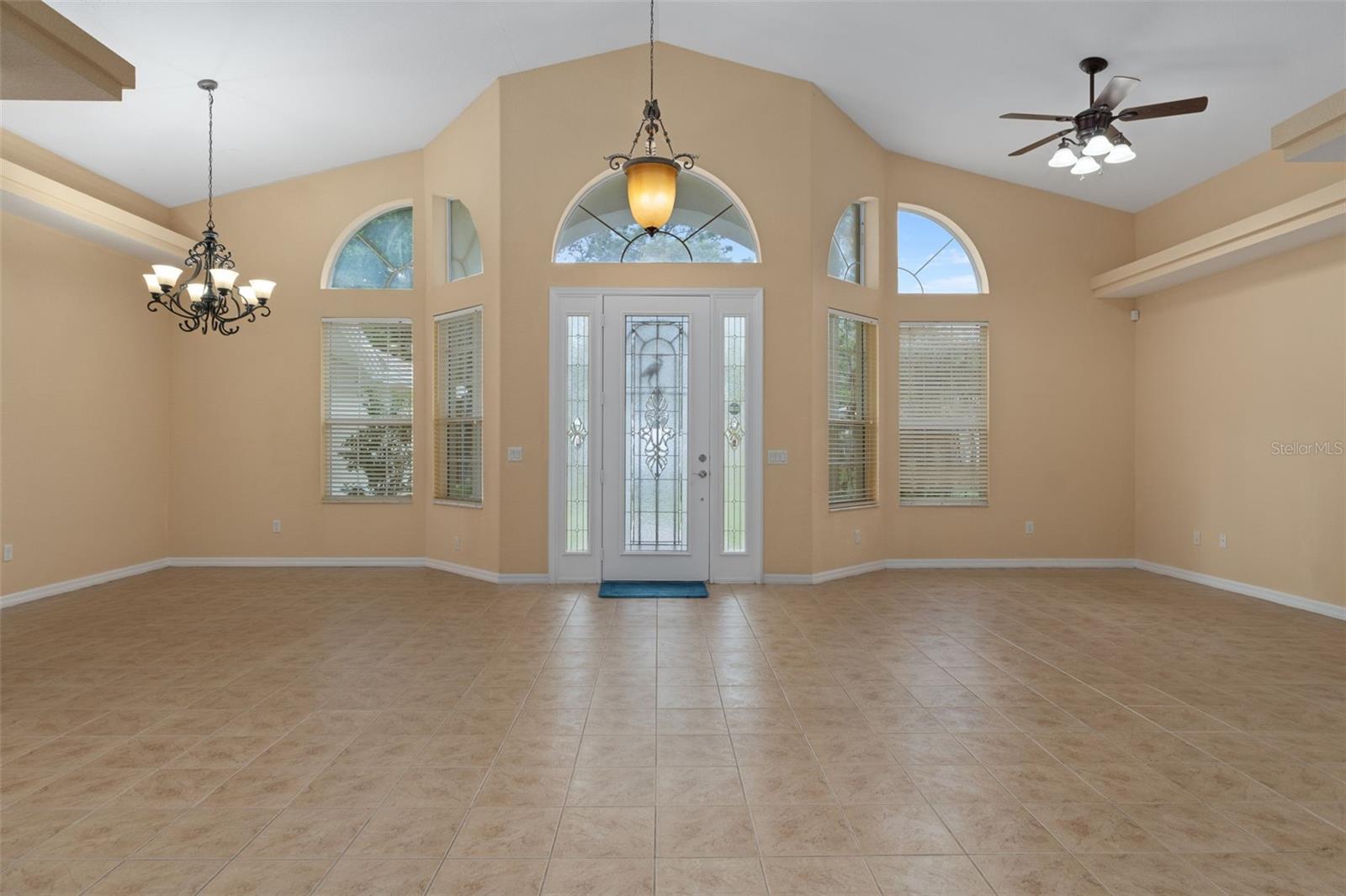 Image 14 of 71 For 17948 Greensboro Street