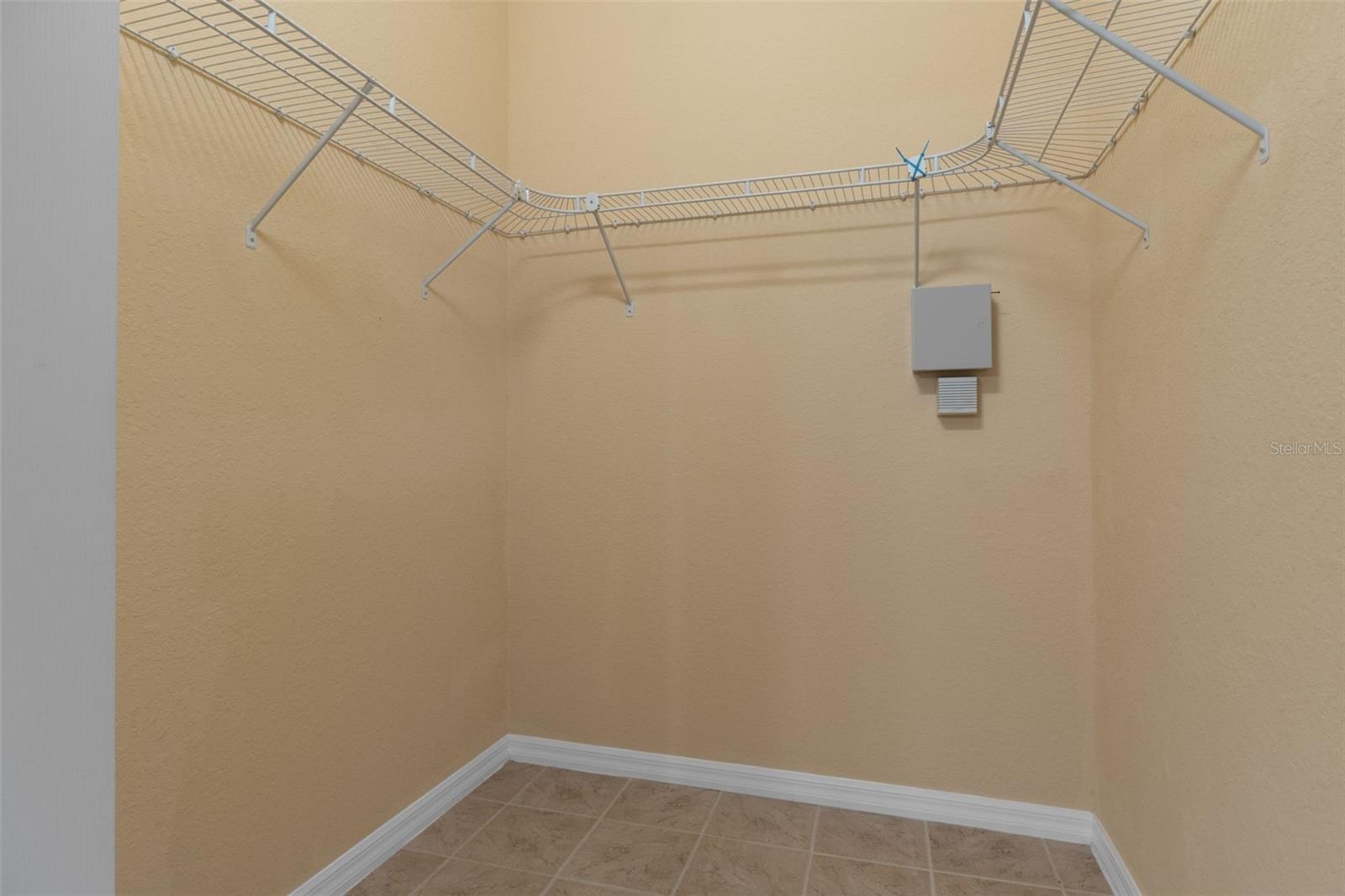 Image 31 of 71 For 17948 Greensboro Street