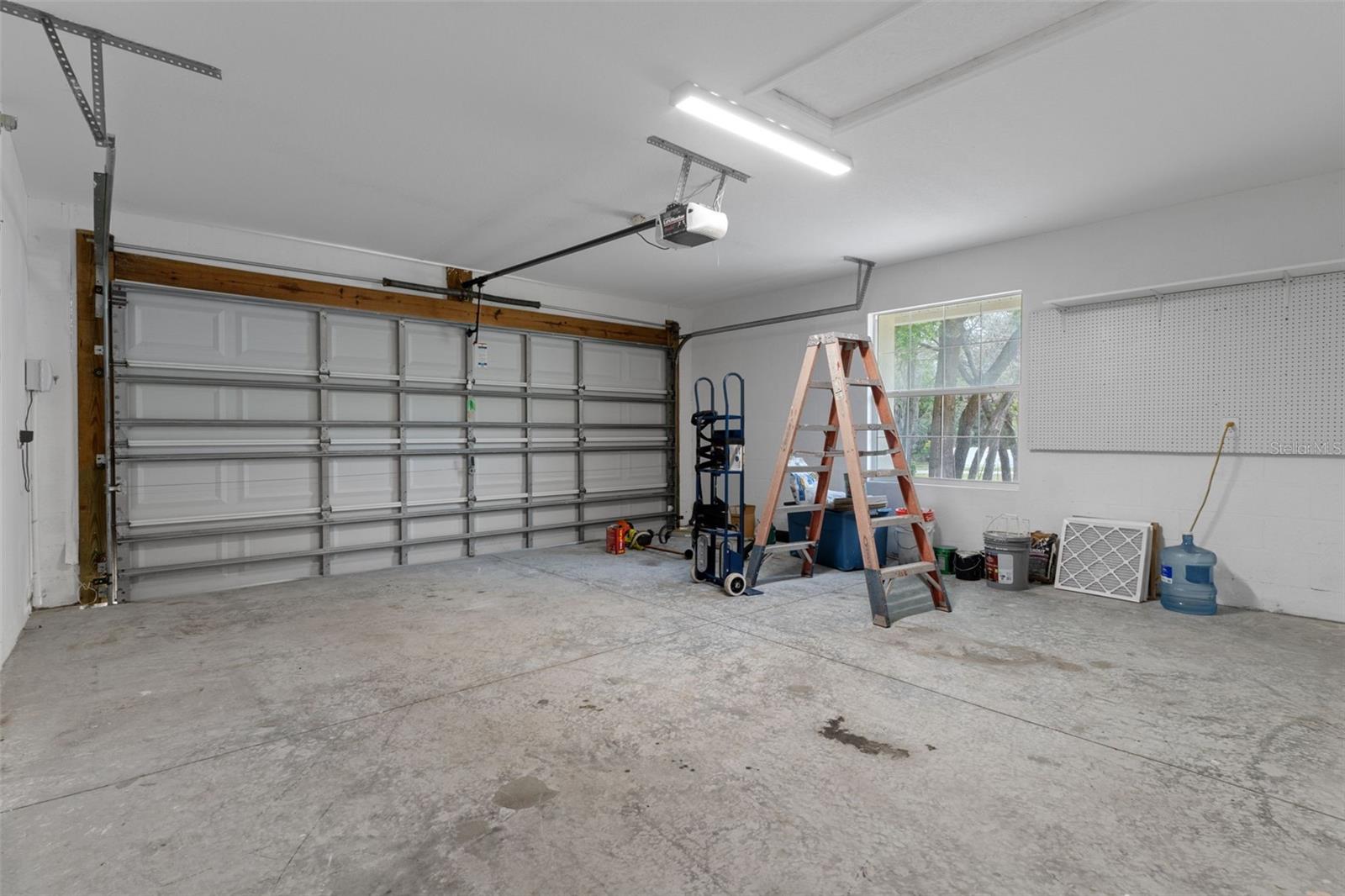 Image 51 of 71 For 17948 Greensboro Street