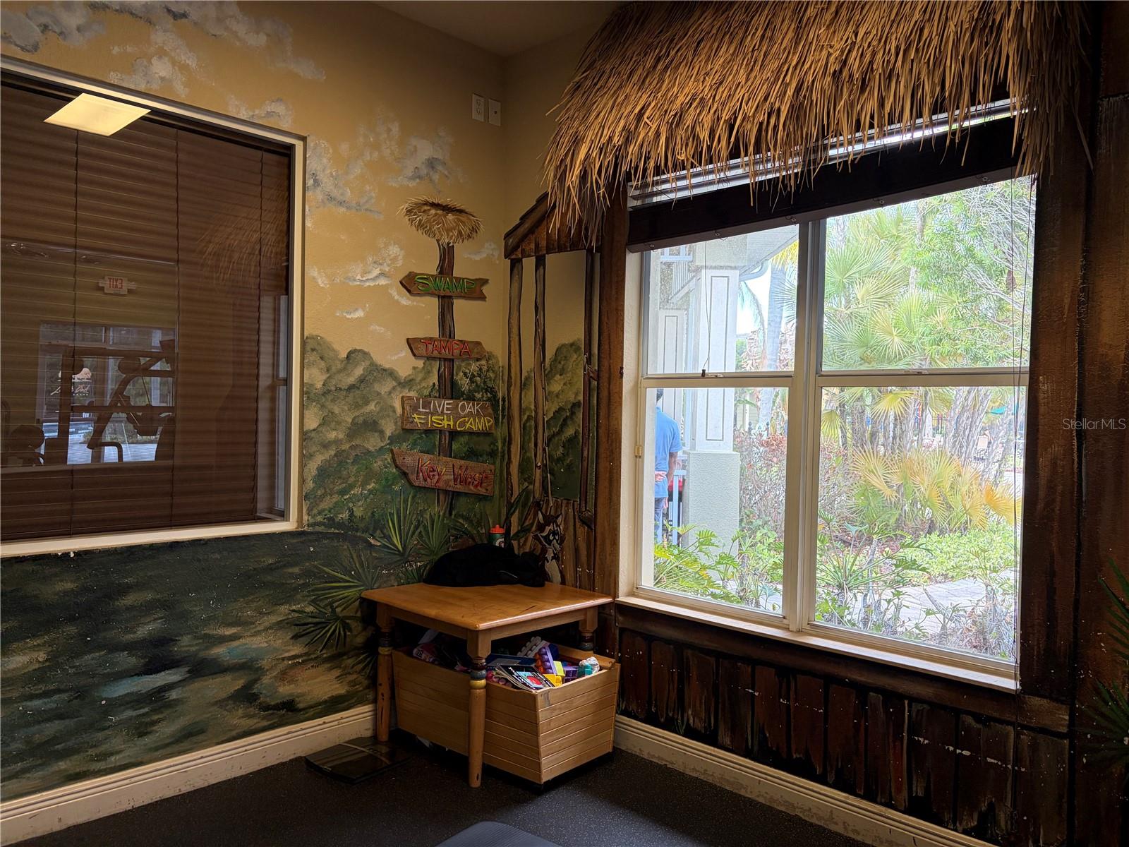 Image 28 of 43 For 8914 Iron Oak