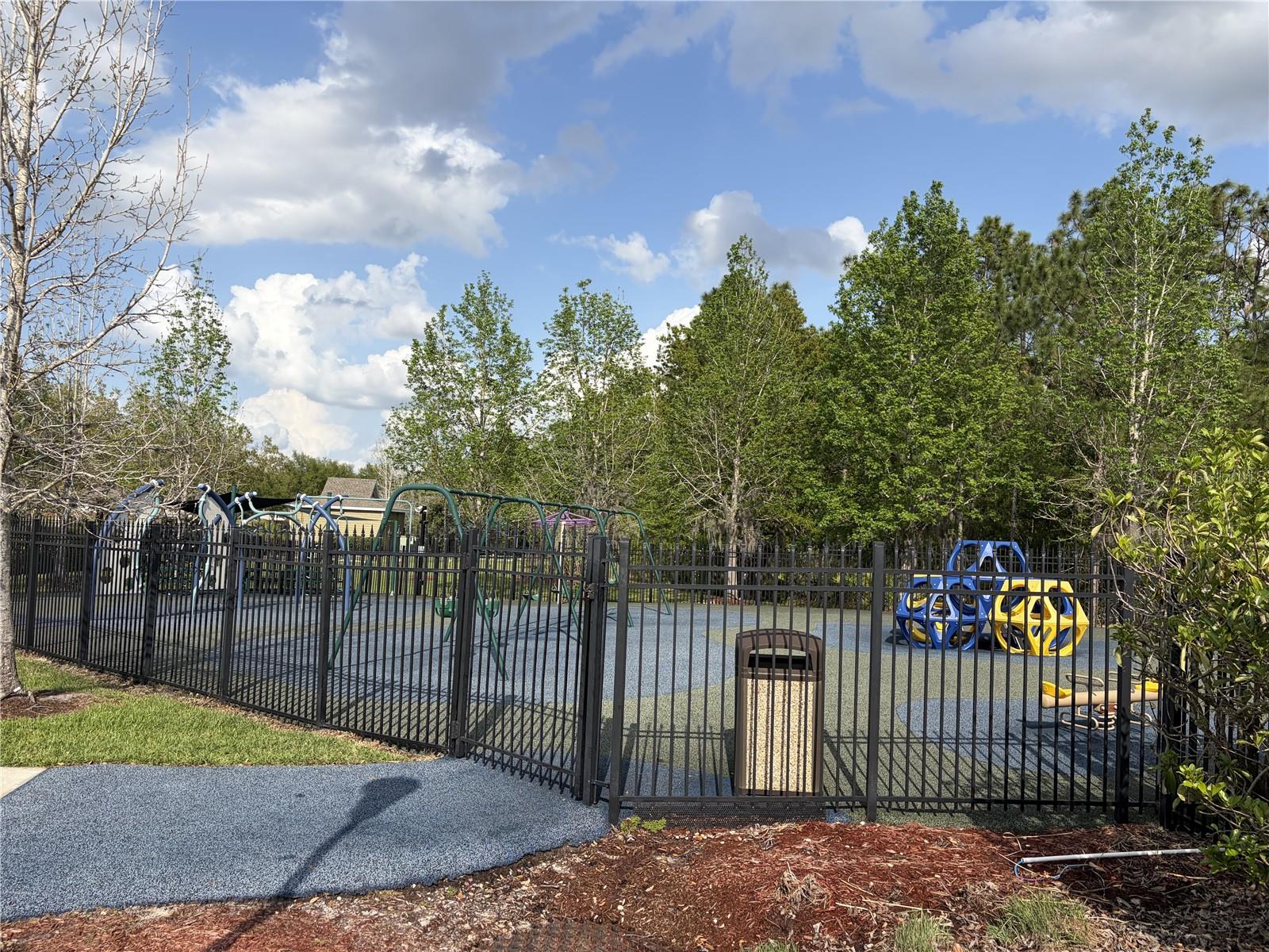 Image 39 of 43 For 8914 Iron Oak