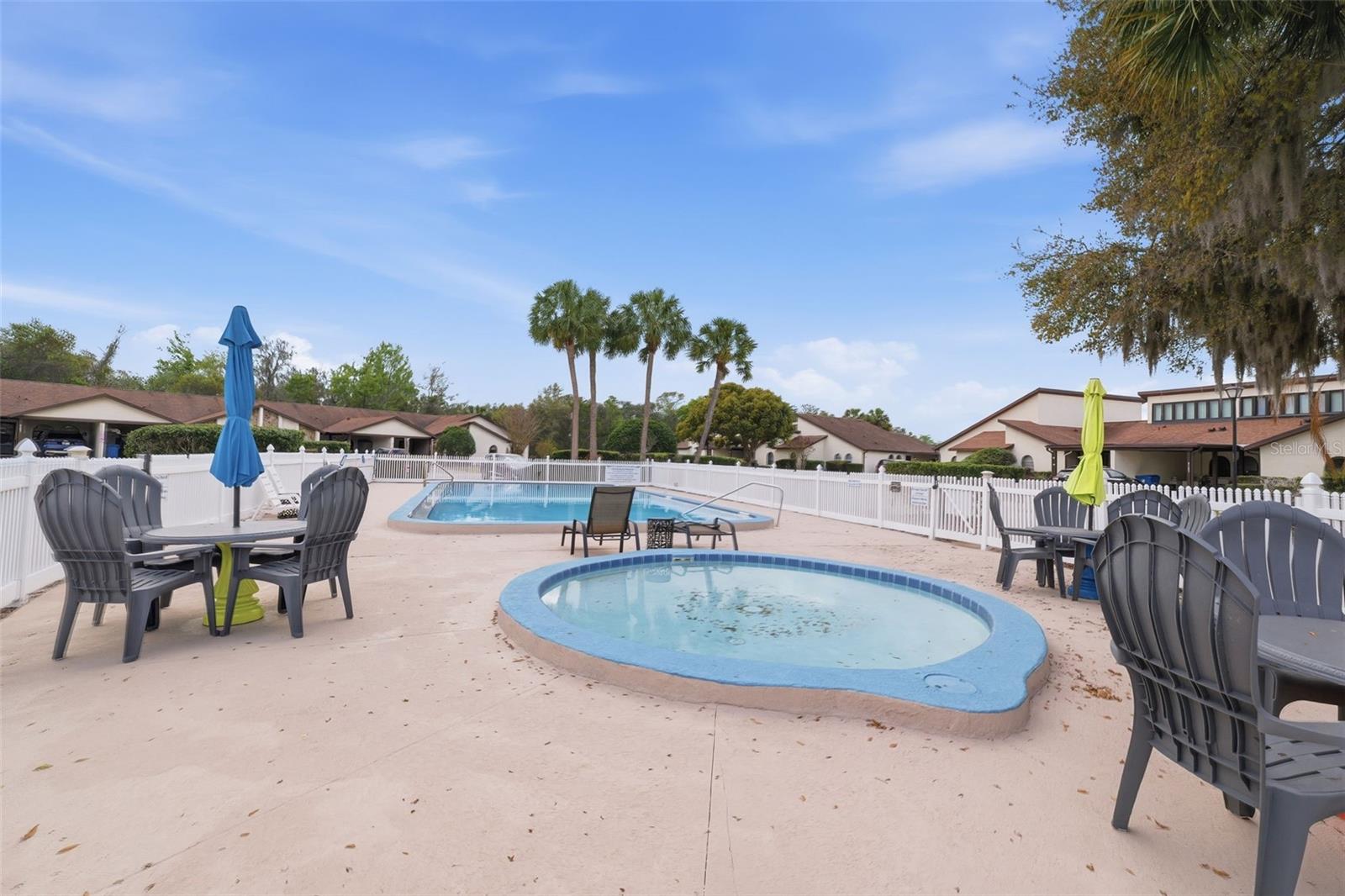 Image 22 of 39 For 9151 Lingrove Road