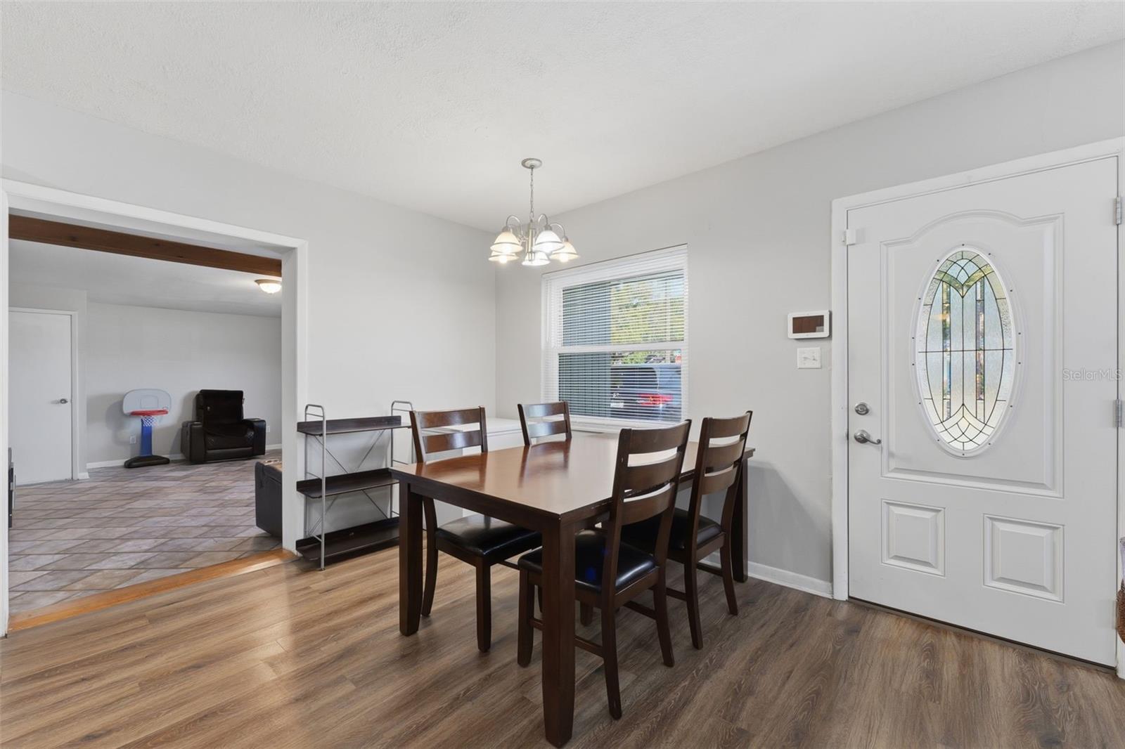 Image 12 of 51 For 8001 Ola Avenue