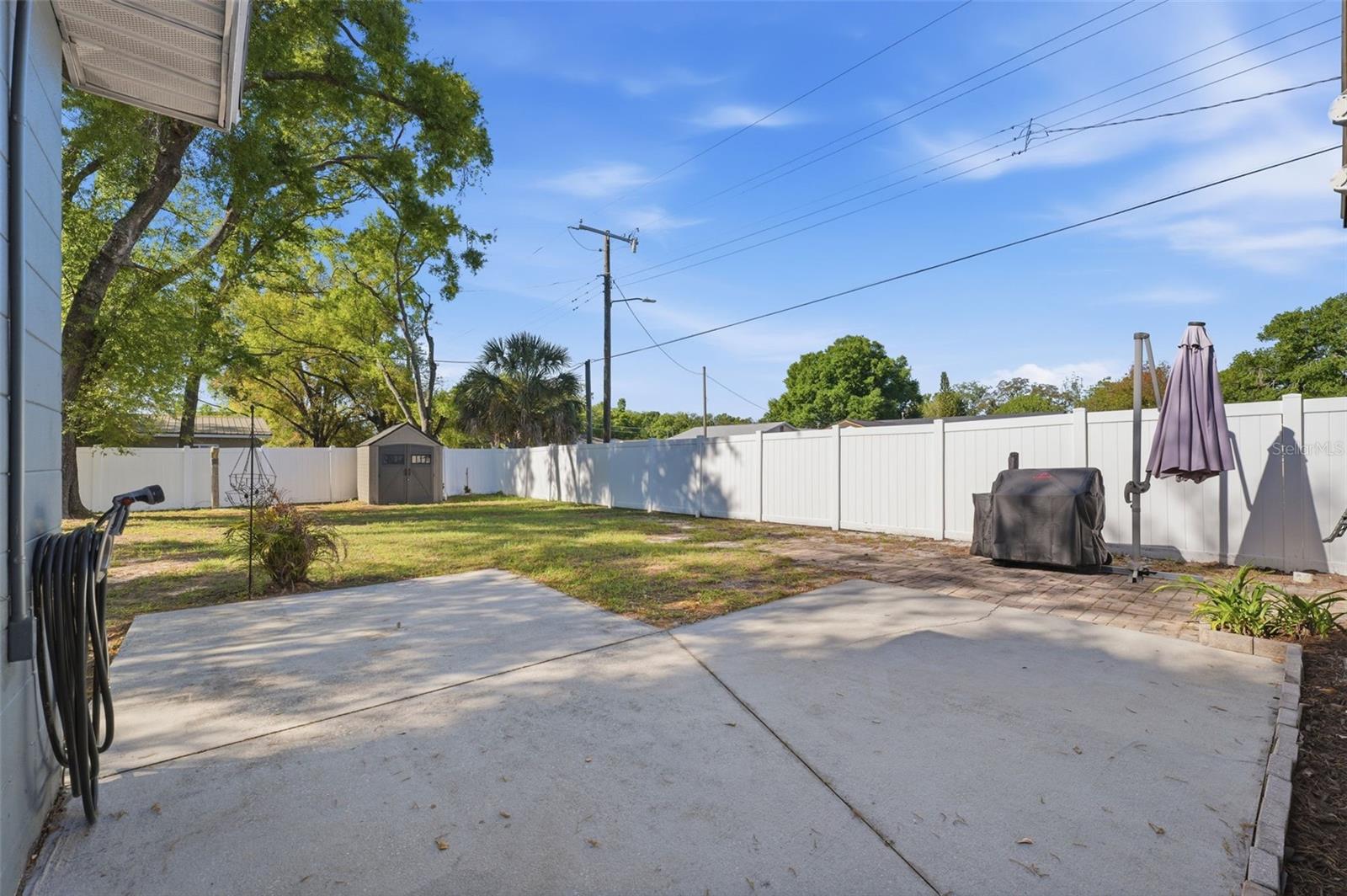 Image 33 of 51 For 8001 Ola Avenue