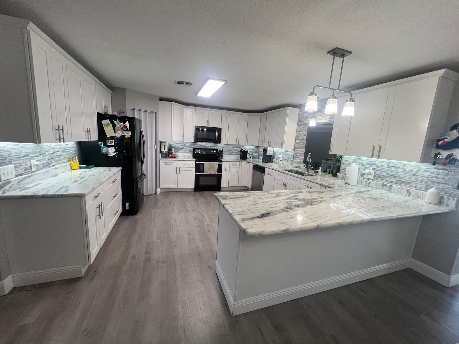 Image 10 of 38 For 510 Windermere Drive