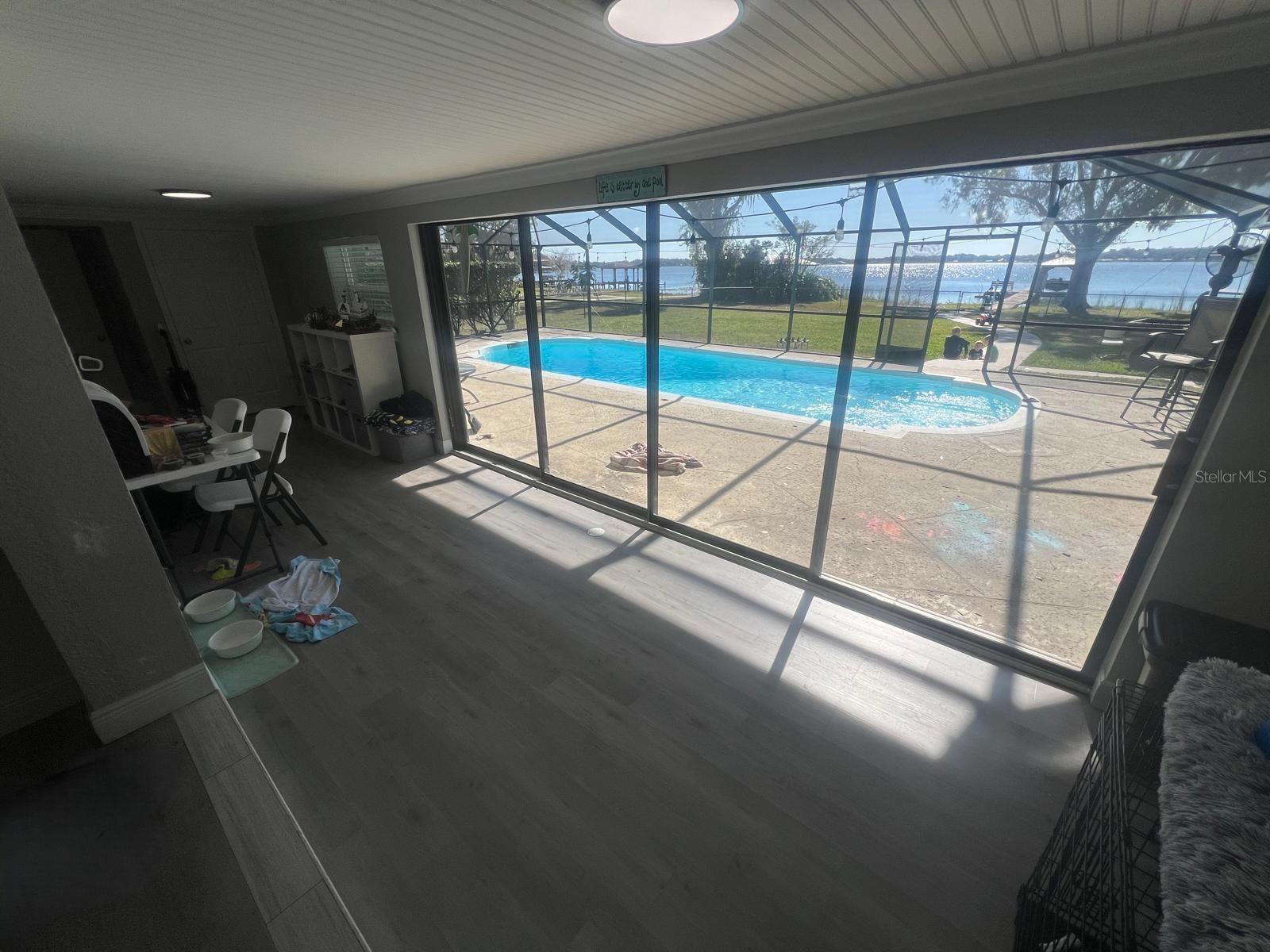 Image 13 of 38 For 510 Windermere Drive