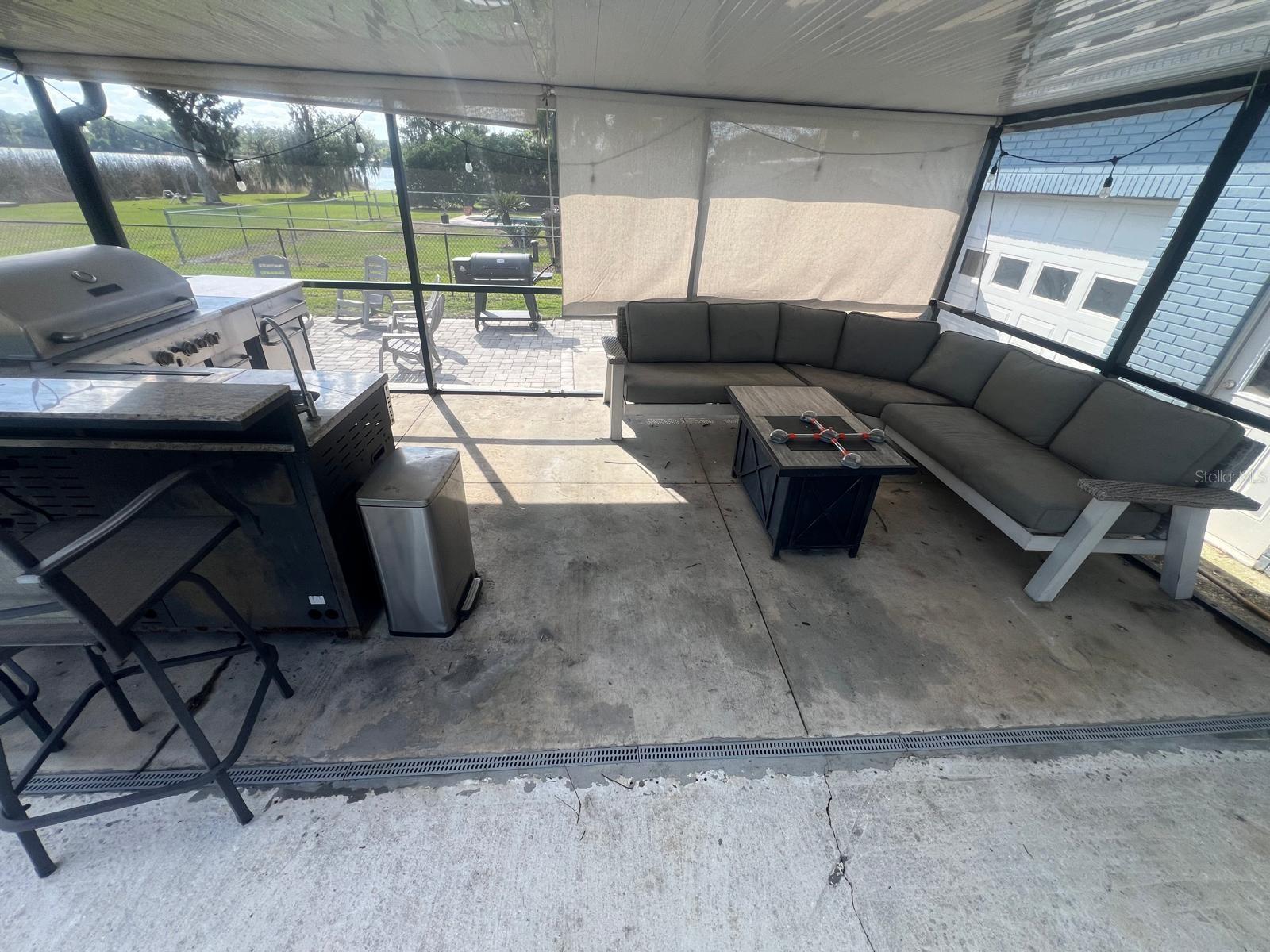 Image 16 of 38 For 510 Windermere Drive