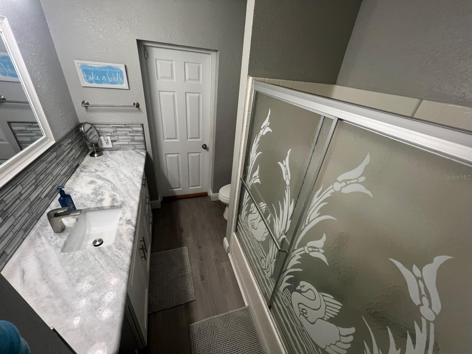 Image 25 of 38 For 510 Windermere Drive