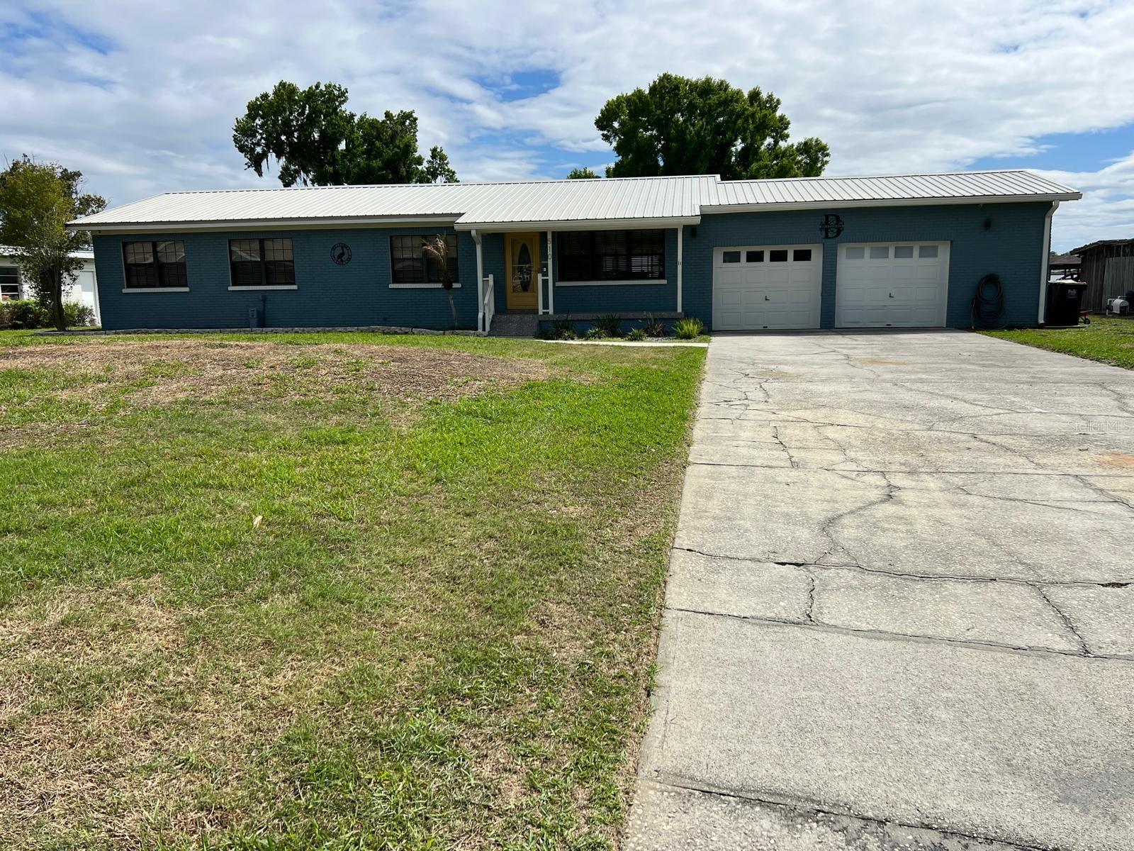 Image 3 of 38 For 510 Windermere Drive