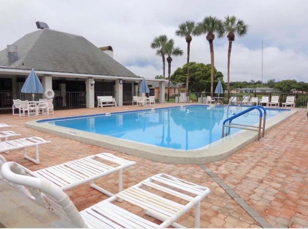 Image 14 of 15 For 4117 Hampton Drive