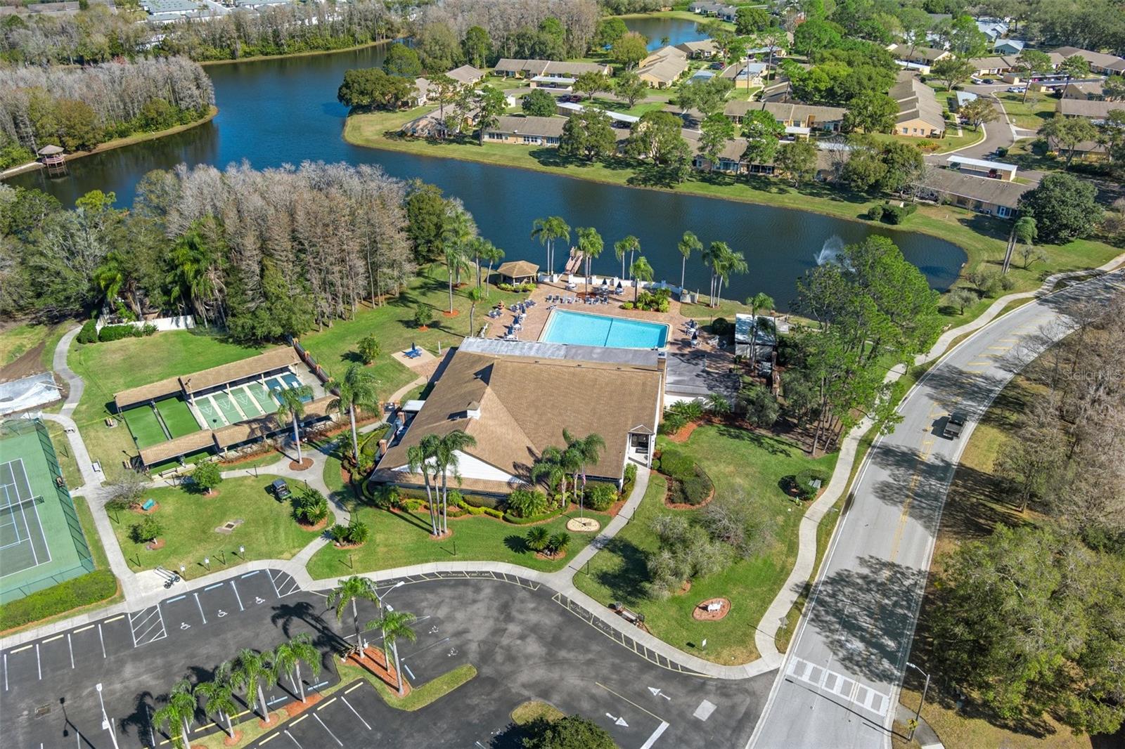 Image 4 of 19 For 4808 Vesper Court 34