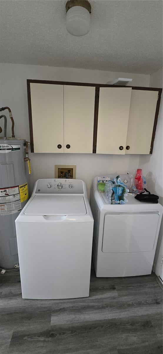 Image 18 of 32 For 6456 Cedar Side Avenue