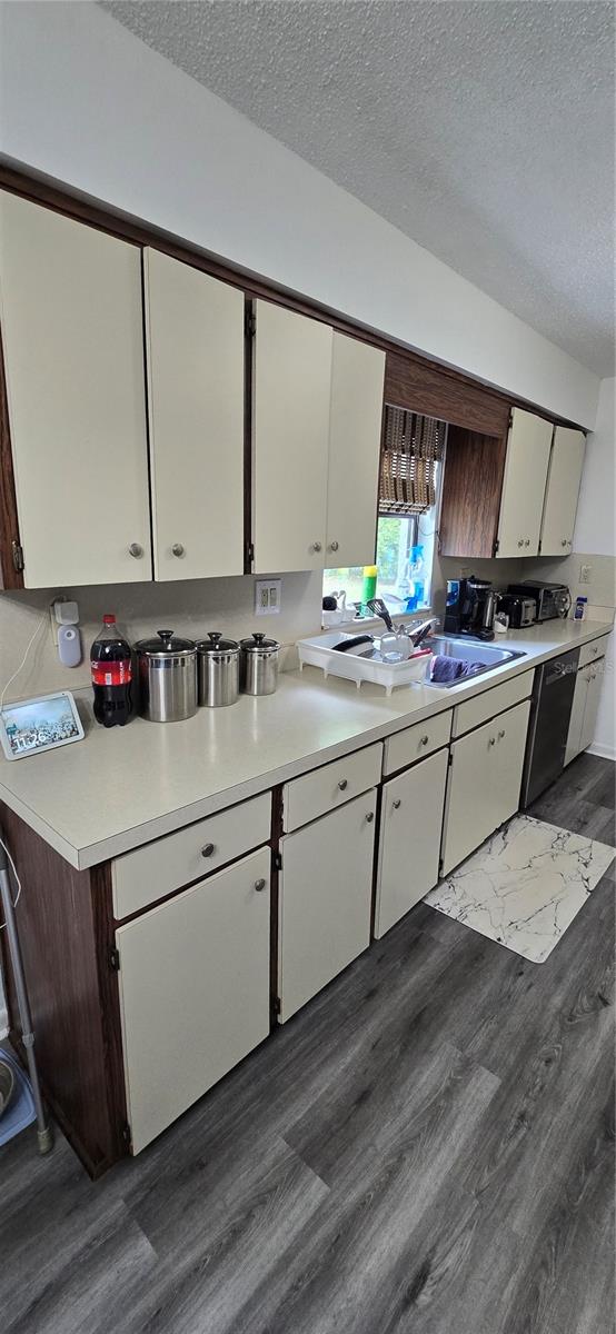 Image 21 of 32 For 6456 Cedar Side Avenue