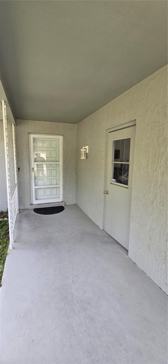 Image 4 of 32 For 6456 Cedar Side Avenue