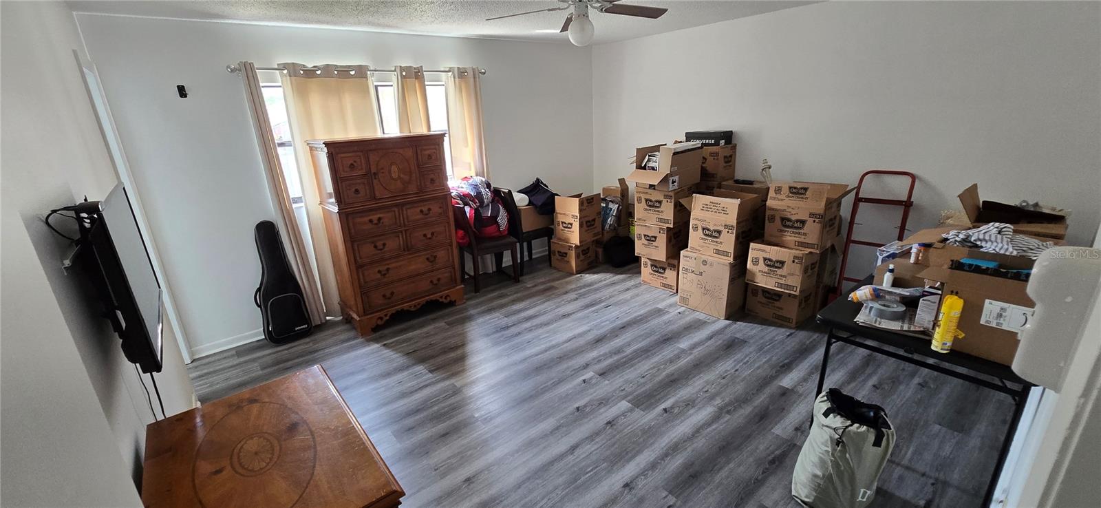 Image 7 of 32 For 6456 Cedar Side Avenue