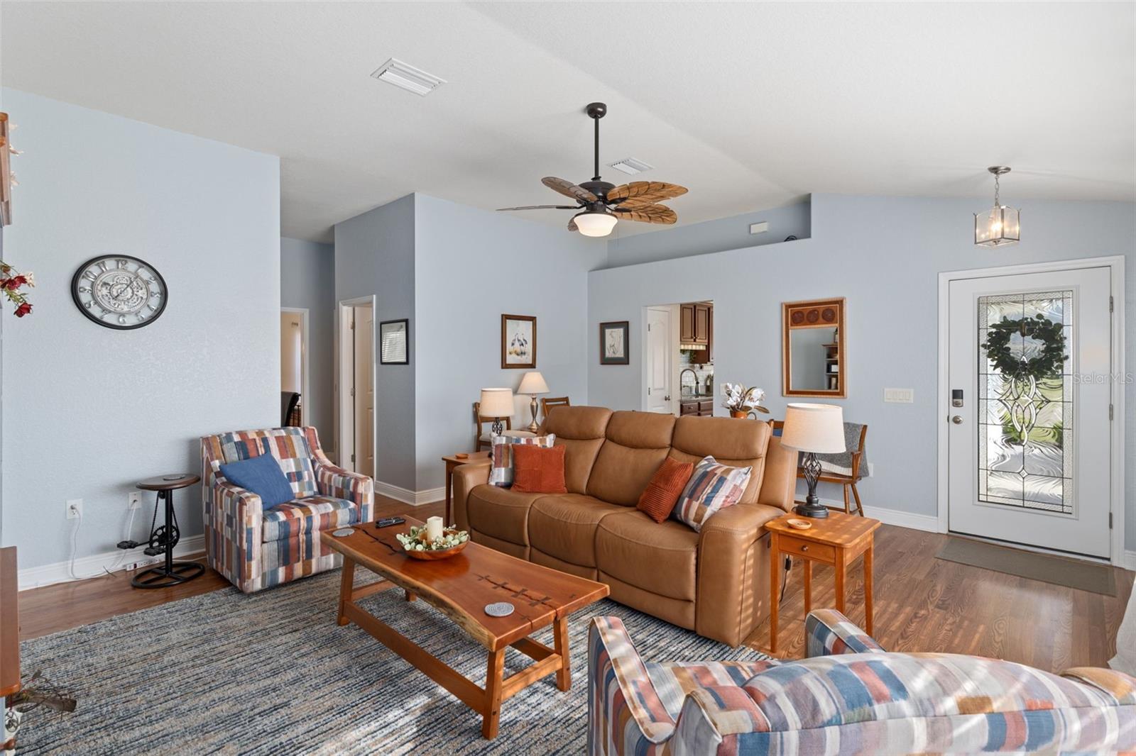 Image 12 of 42 For 6902 Wirevine Drive