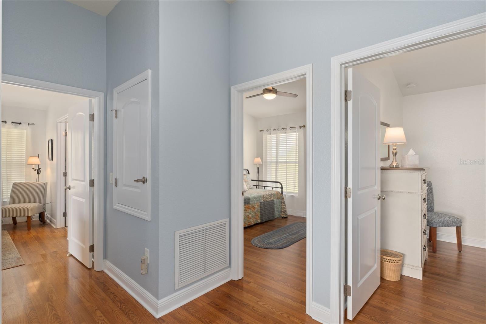 Image 16 of 42 For 6902 Wirevine Drive