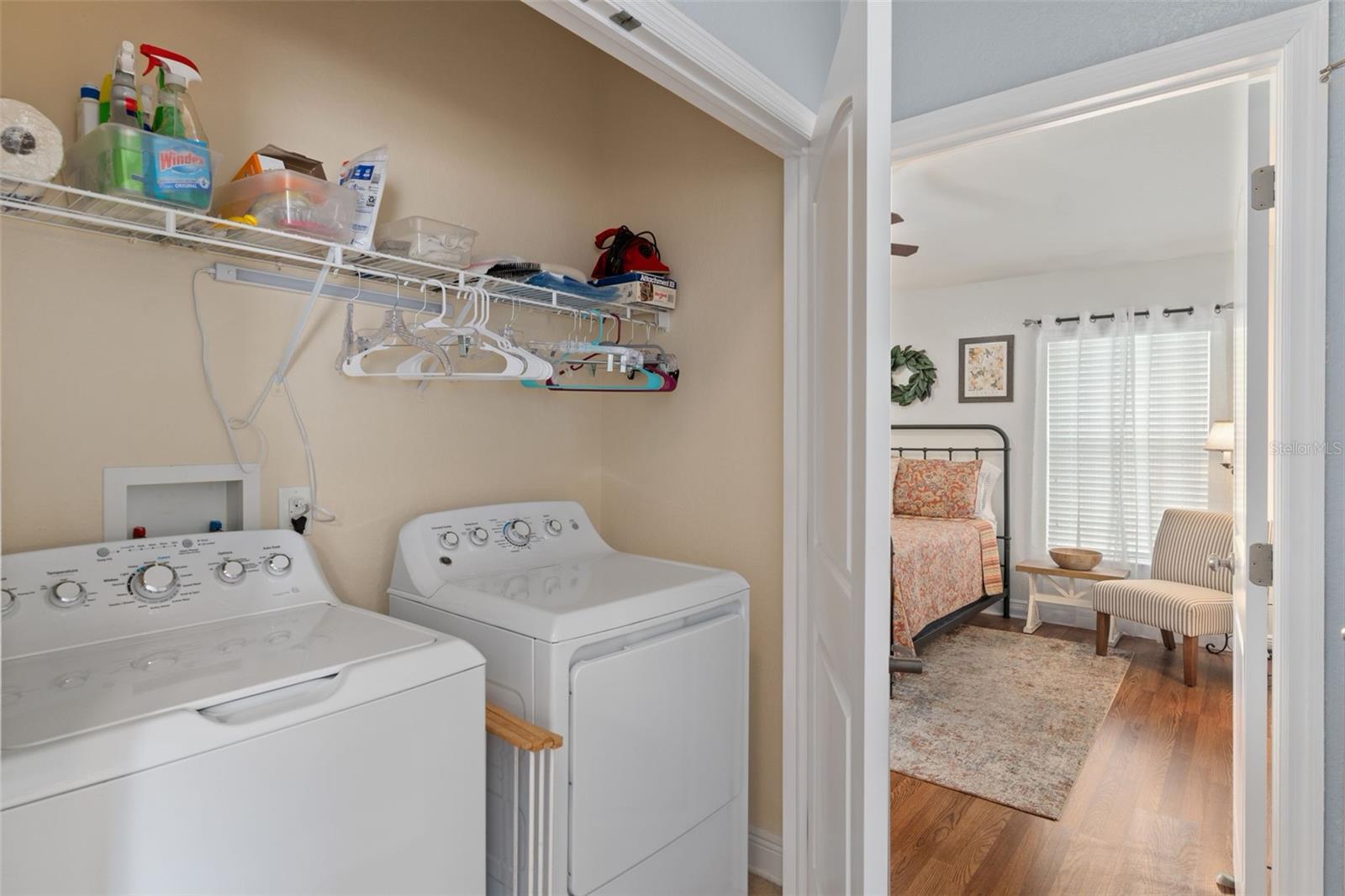 Image 25 of 42 For 6902 Wirevine Drive