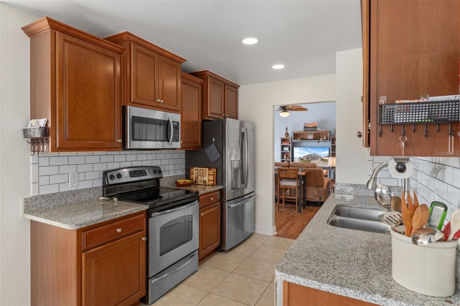 Image 3 of 42 For 6902 Wirevine Drive