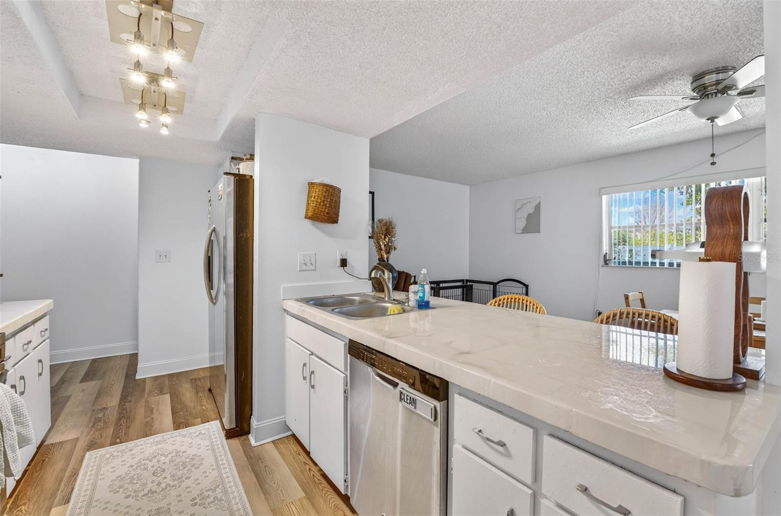 Image 15 of 37 For 1129 Forbes Trace