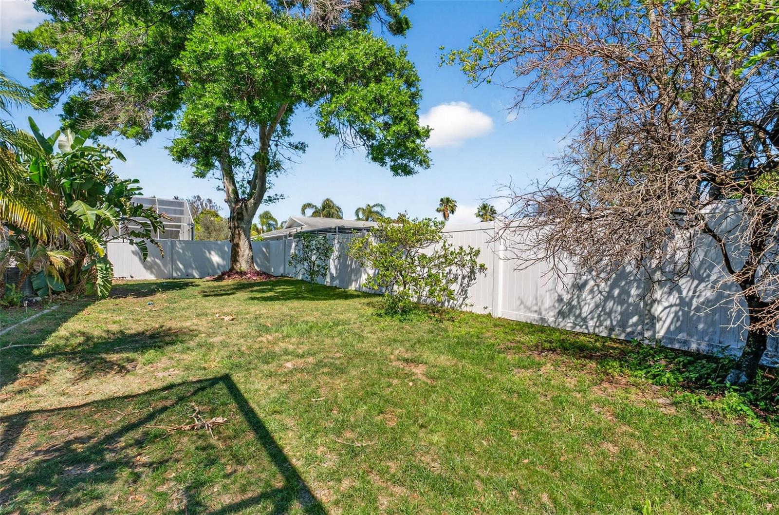 Image 34 of 37 For 1129 Forbes Trace