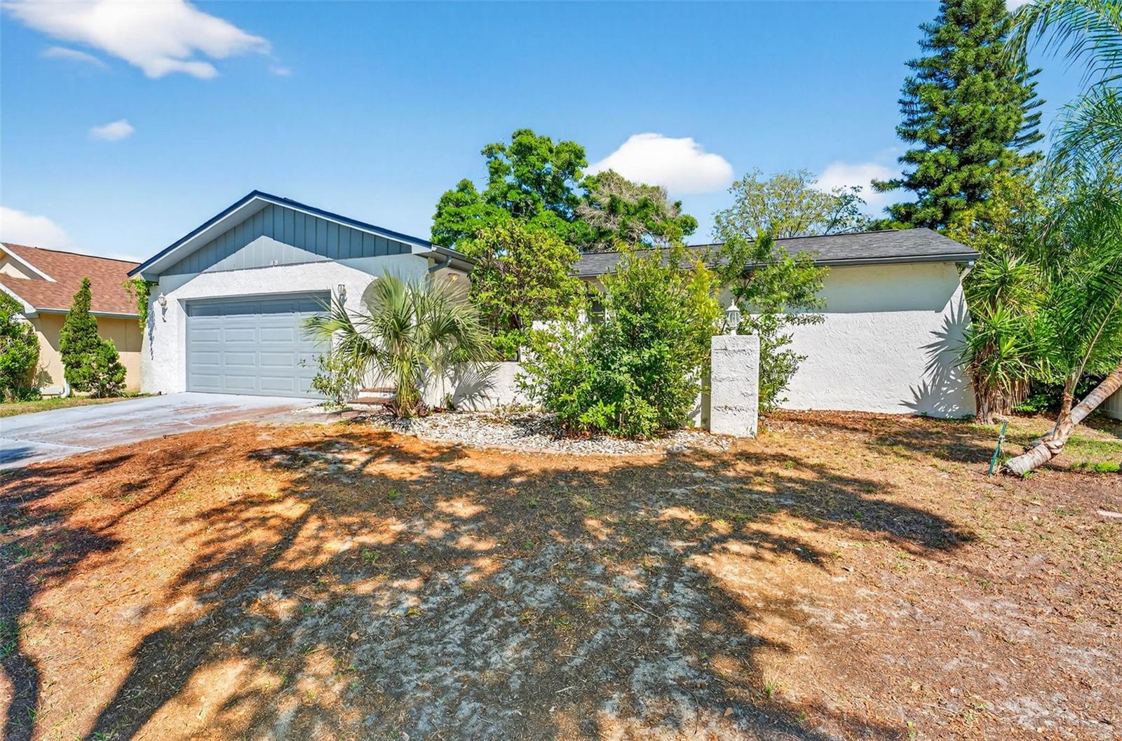 Image 4 of 37 For 1129 Forbes Trace