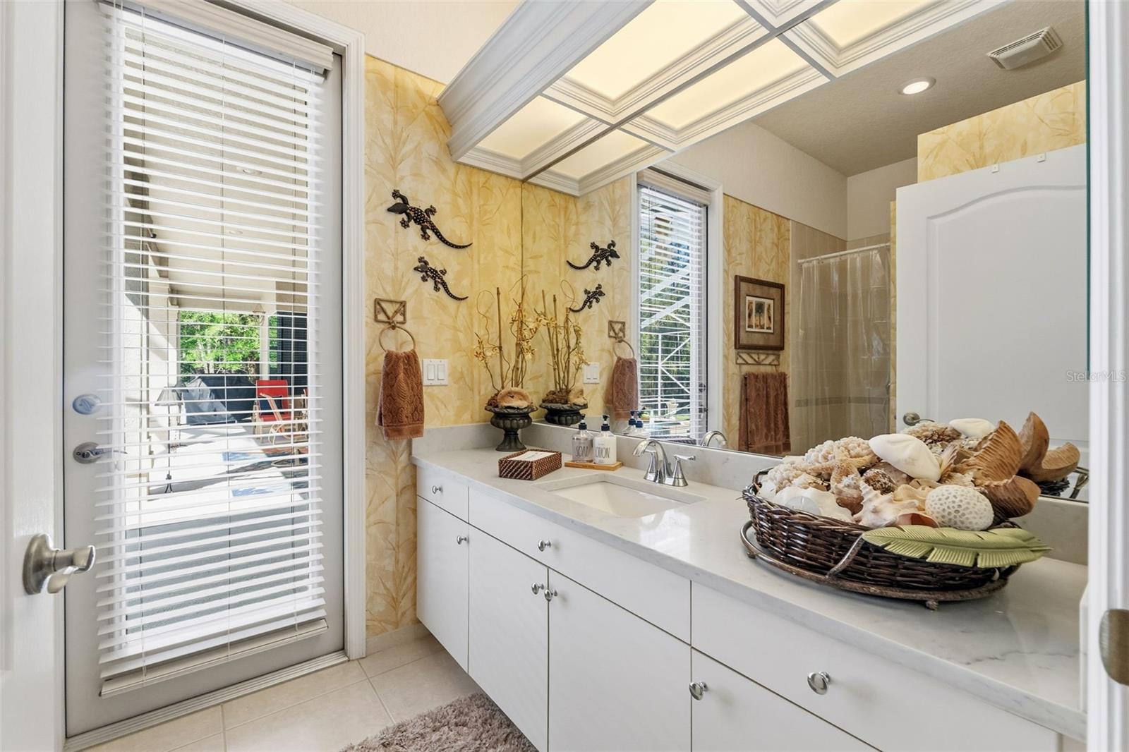 Image 39 of 63 For 10260 Waters Edge Court