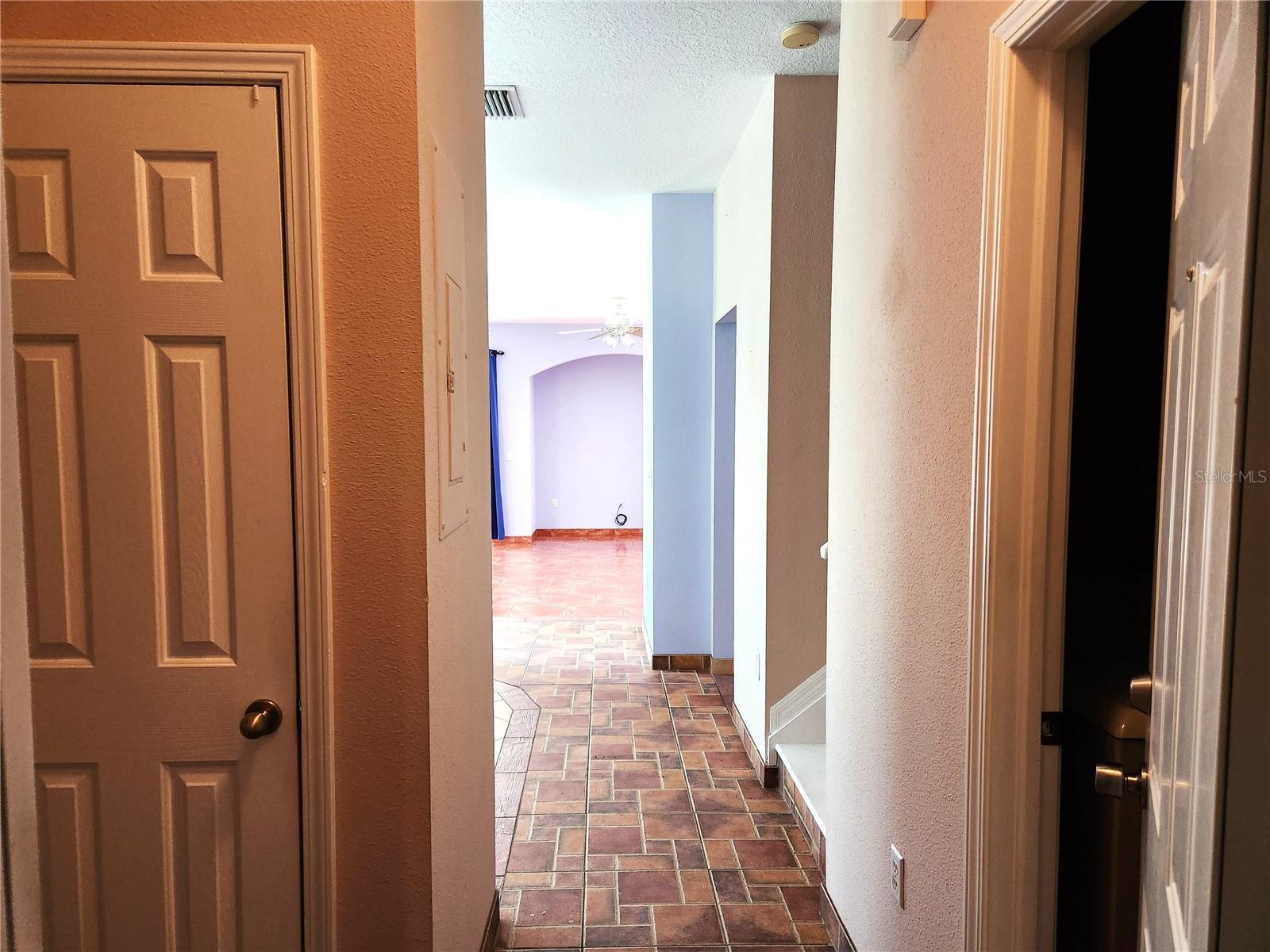 Image 33 of 37 For 8612 Great Egret Trace