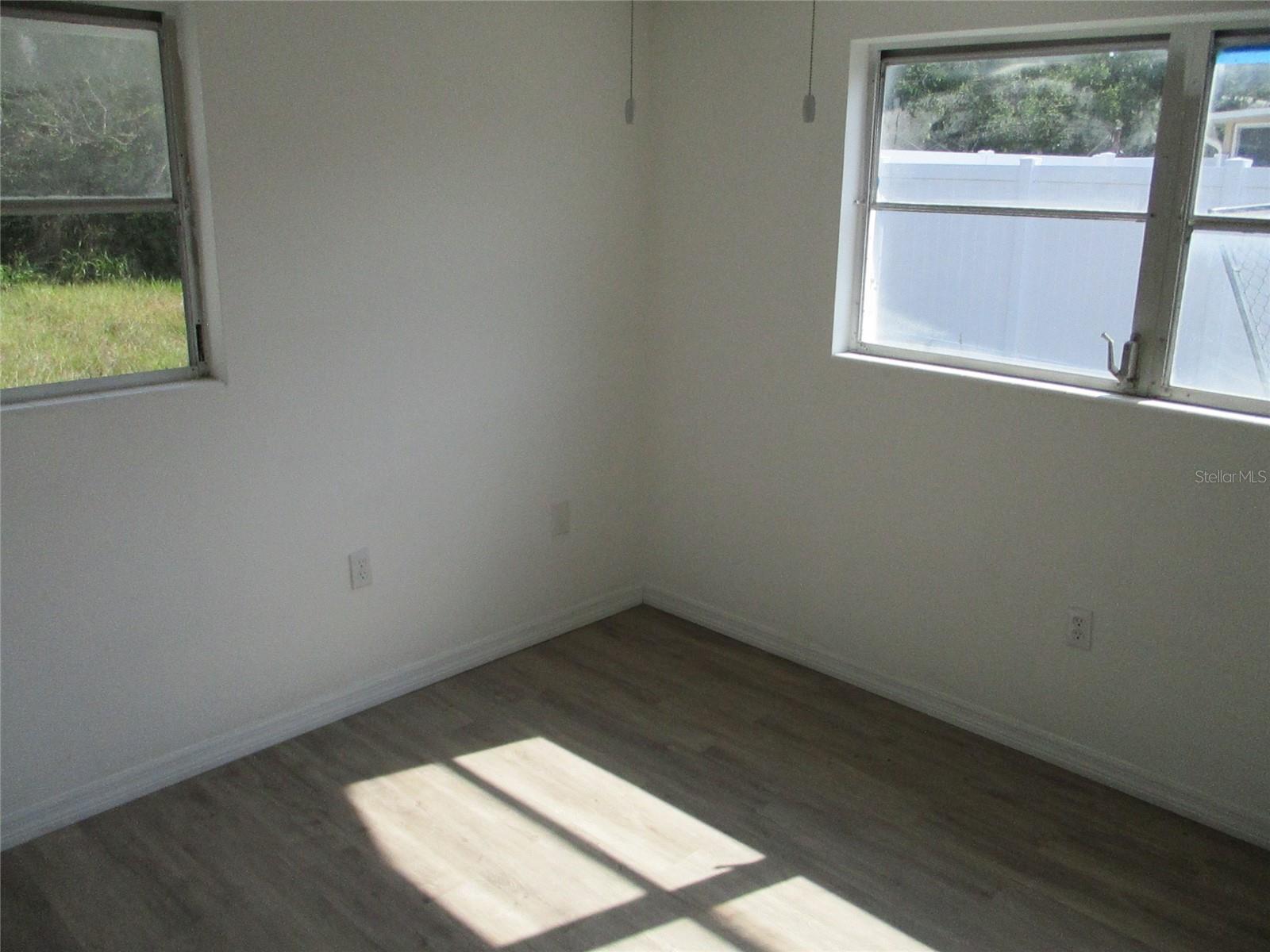 Image 11 of 11 For 7925 Bracken Drive