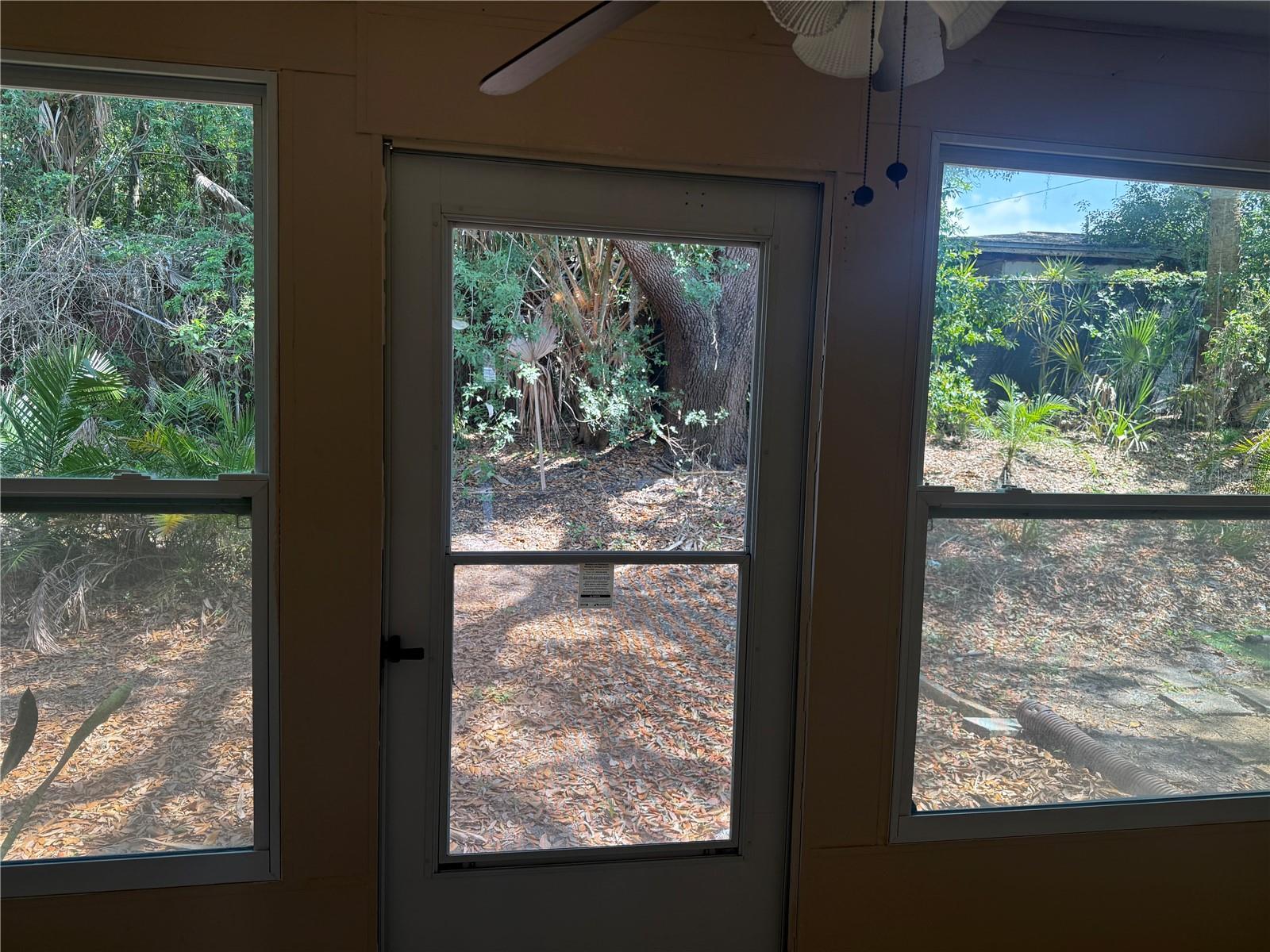 Image 15 of 23 For 4244 Sheldon Place 4244