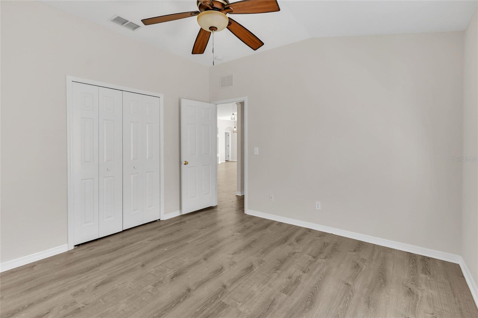 Image 18 of 56 For 13444 Haverhill Drive