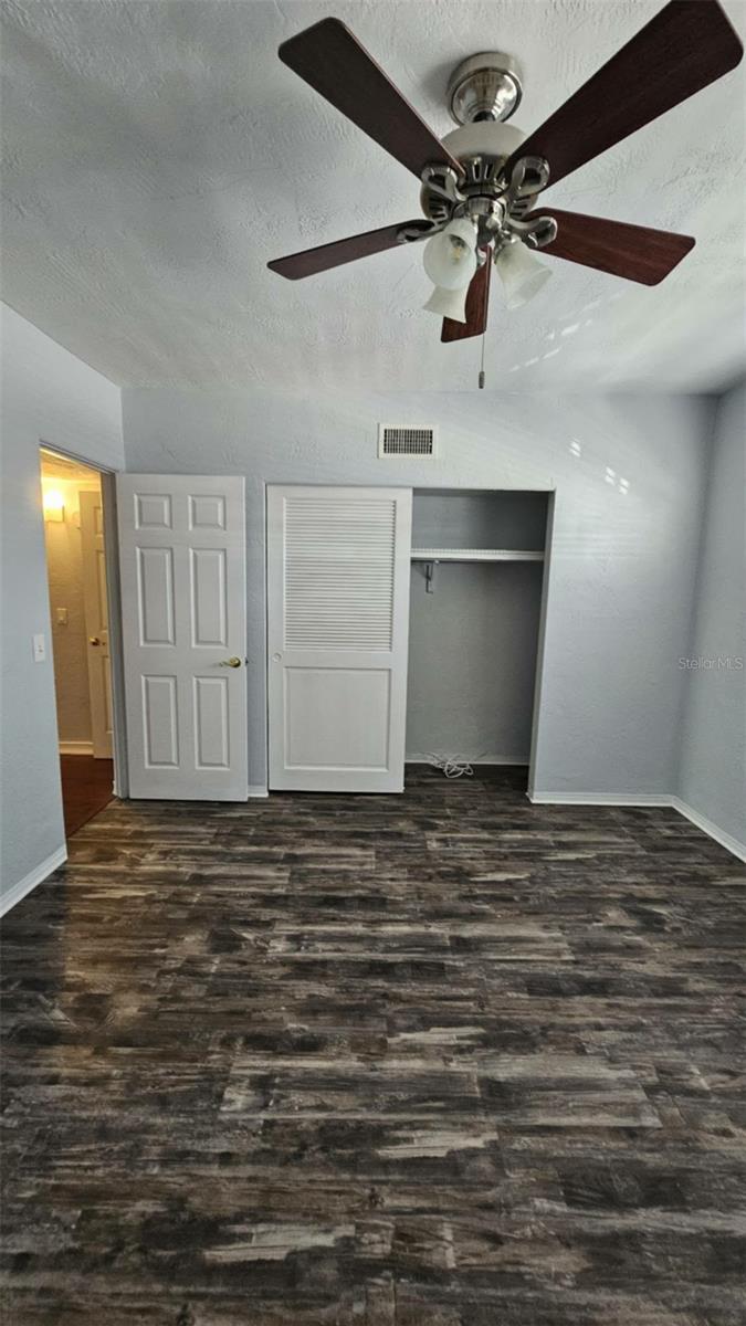 Image 18 of 25 For 2451 Canadian Way 47