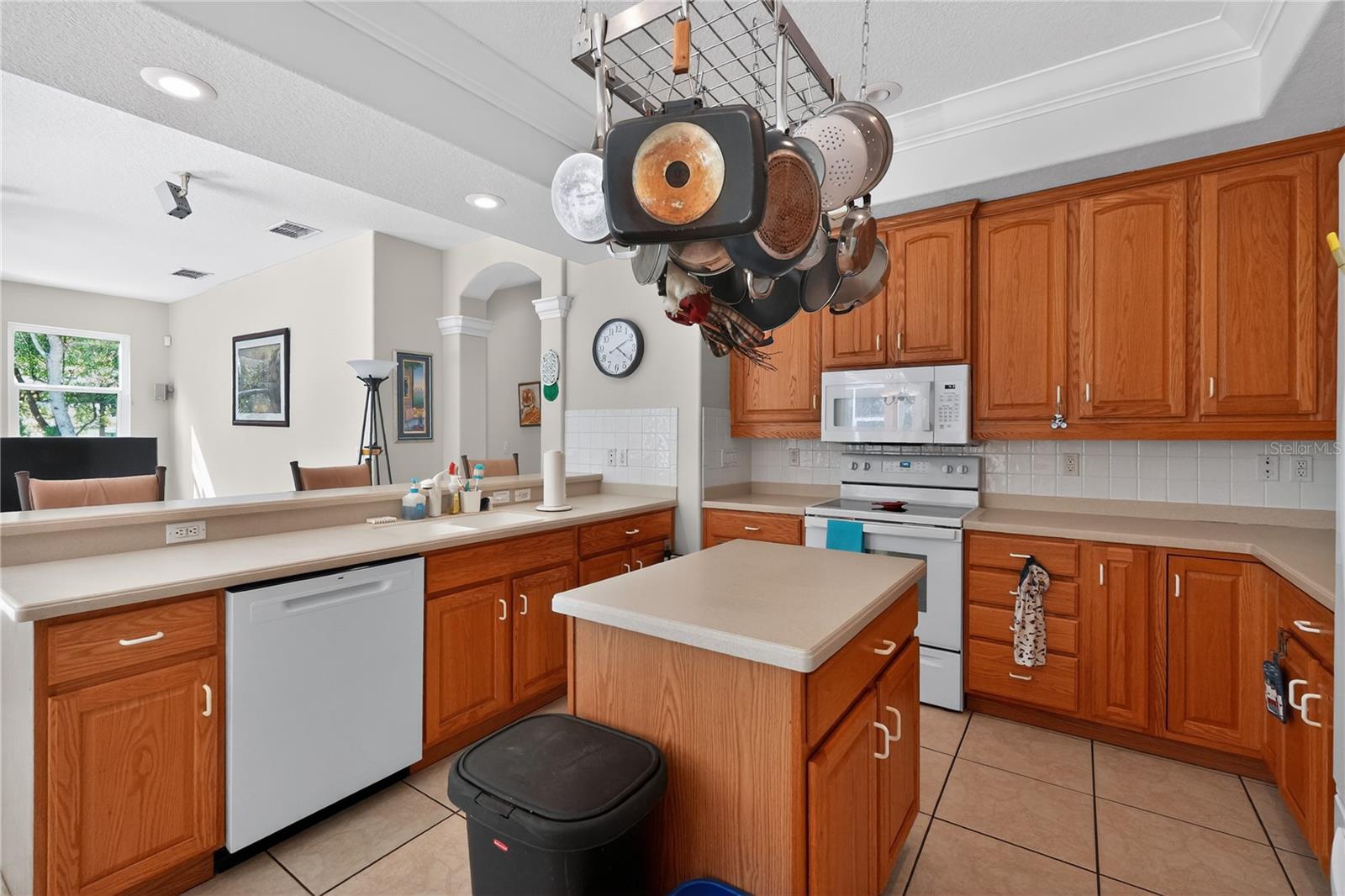 Image 16 of 42 For 14024 Warm Springs Court