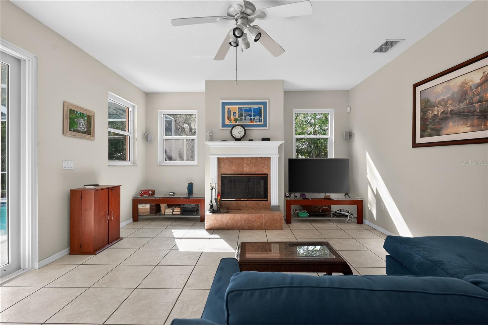 Image 8 of 42 For 14024 Warm Springs Court