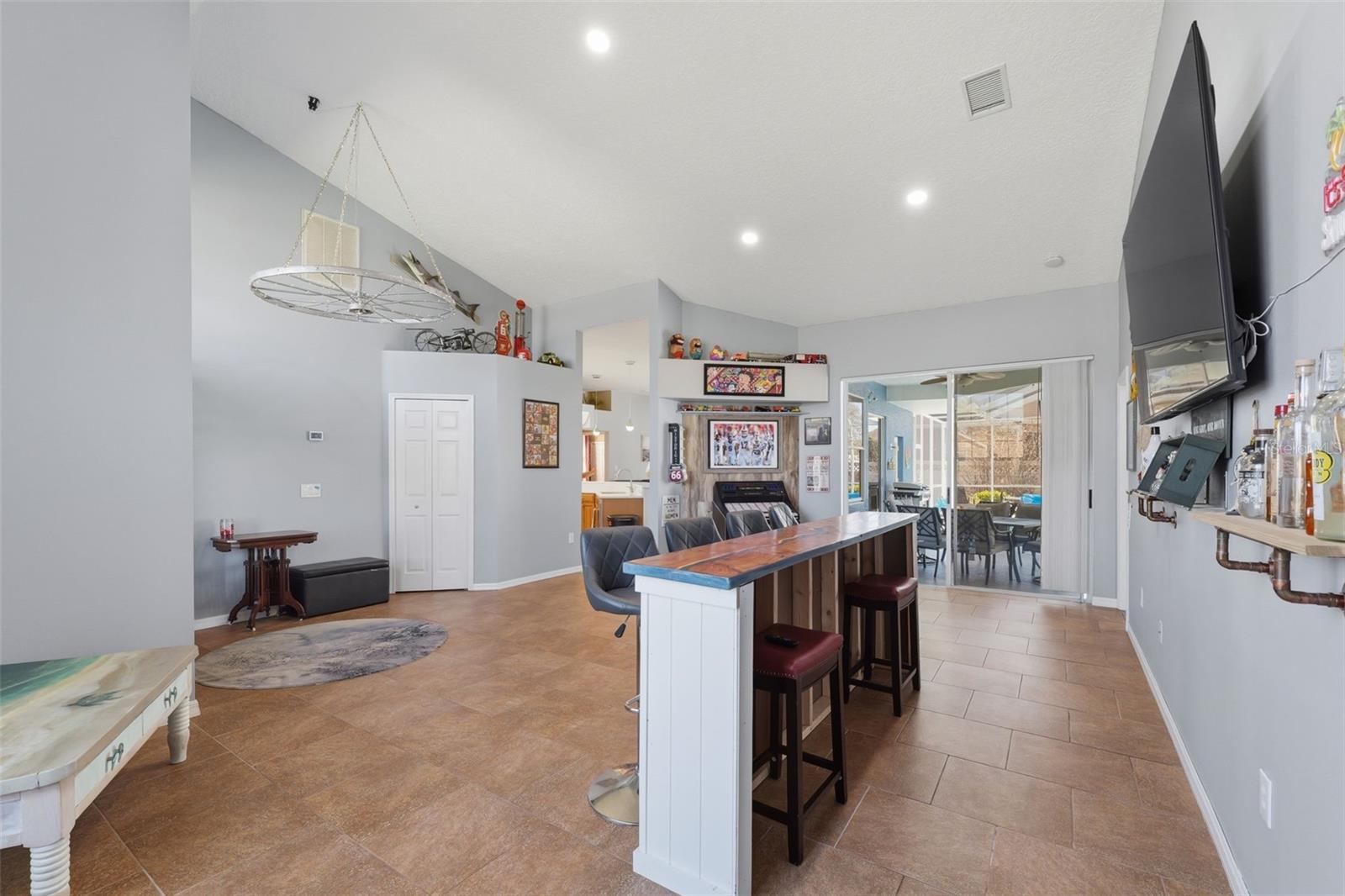 Image 11 of 59 For 7442 Aloe Drive