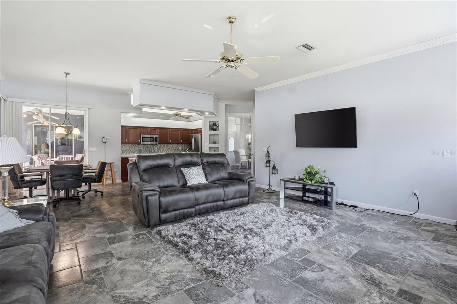 Image 18 of 90 For 18729 Bascomb Lane