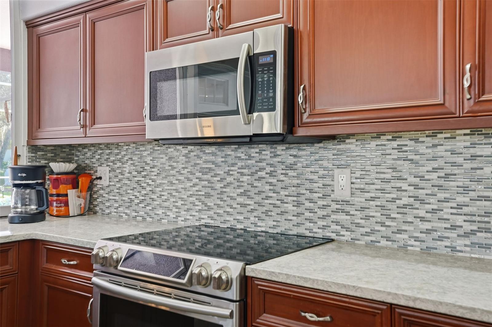 Image 25 of 90 For 18729 Bascomb Lane