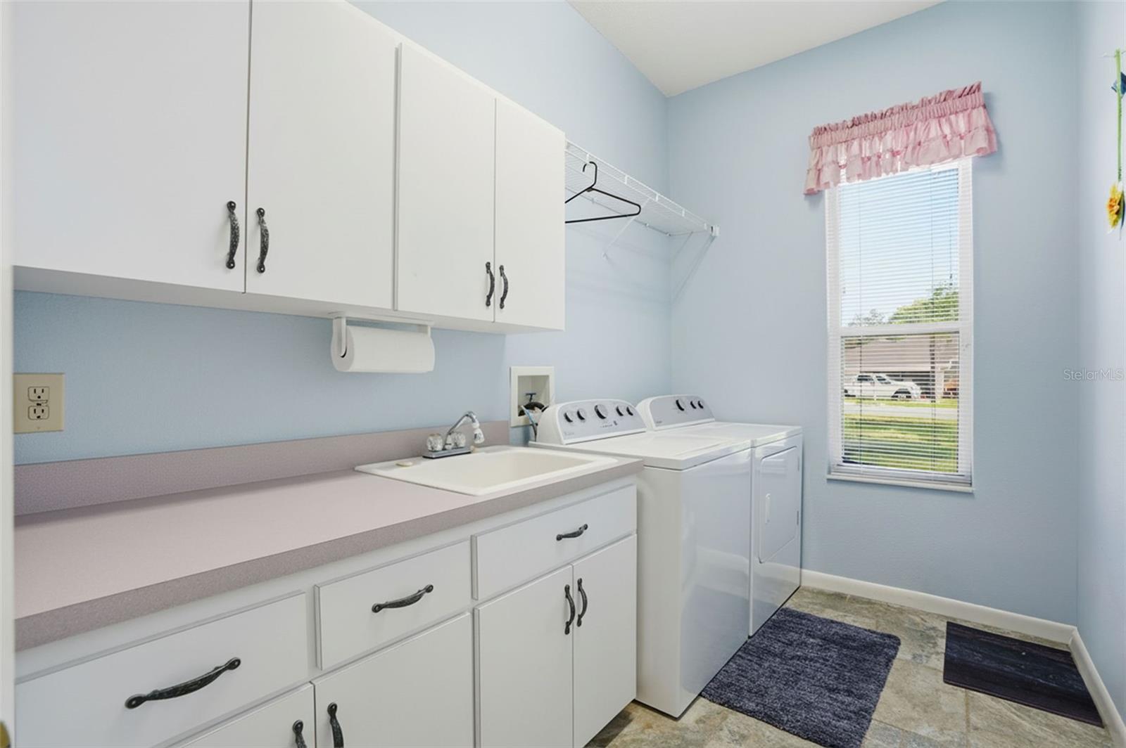 Image 52 of 90 For 18729 Bascomb Lane