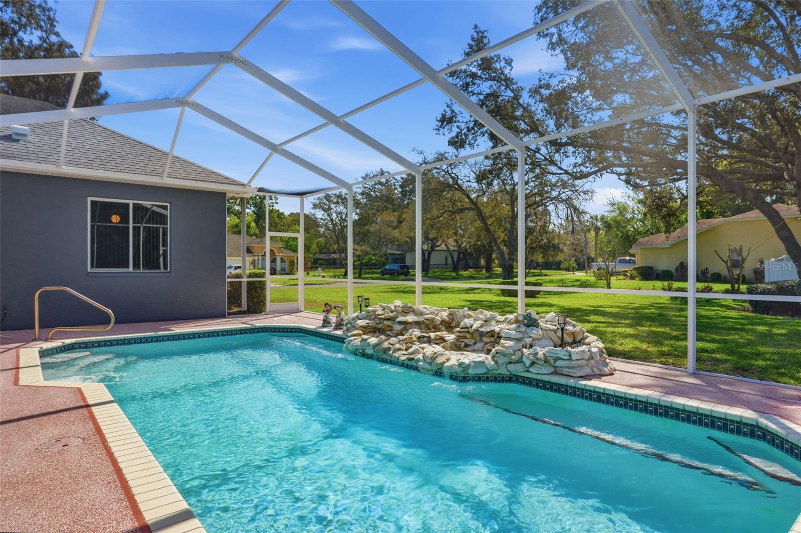 Image 58 of 90 For 18729 Bascomb Lane