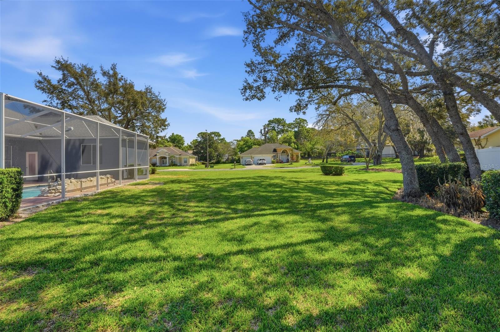 Image 69 of 90 For 18729 Bascomb Lane